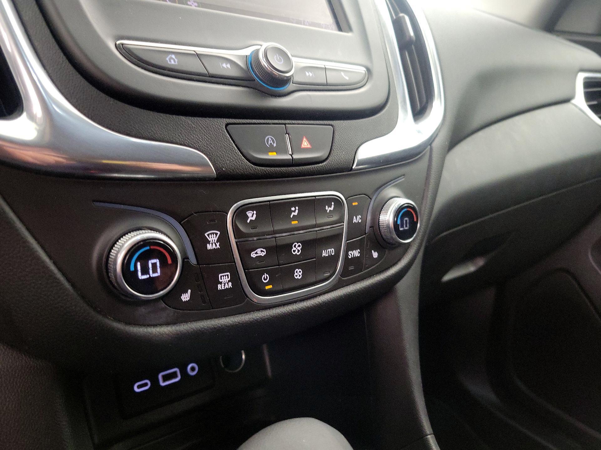 Thumbnail: 2022 Chevrolet Equinox - 16