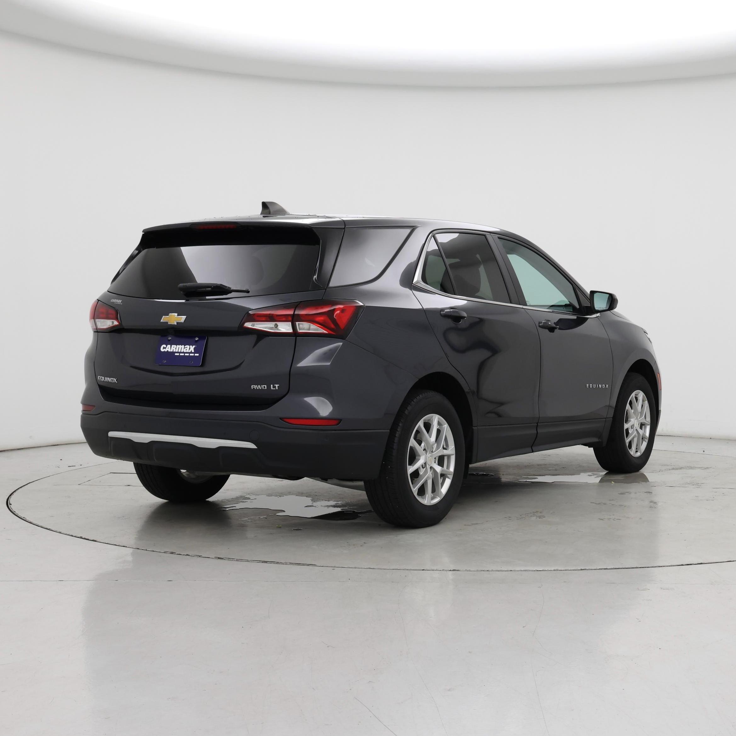 Thumbnail: 2022 Chevrolet Equinox - 8
