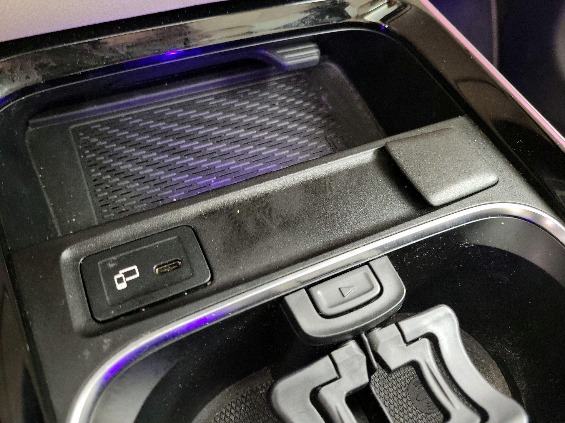 Thumbnail: 2021 Mercedes-Benz GLB - 18