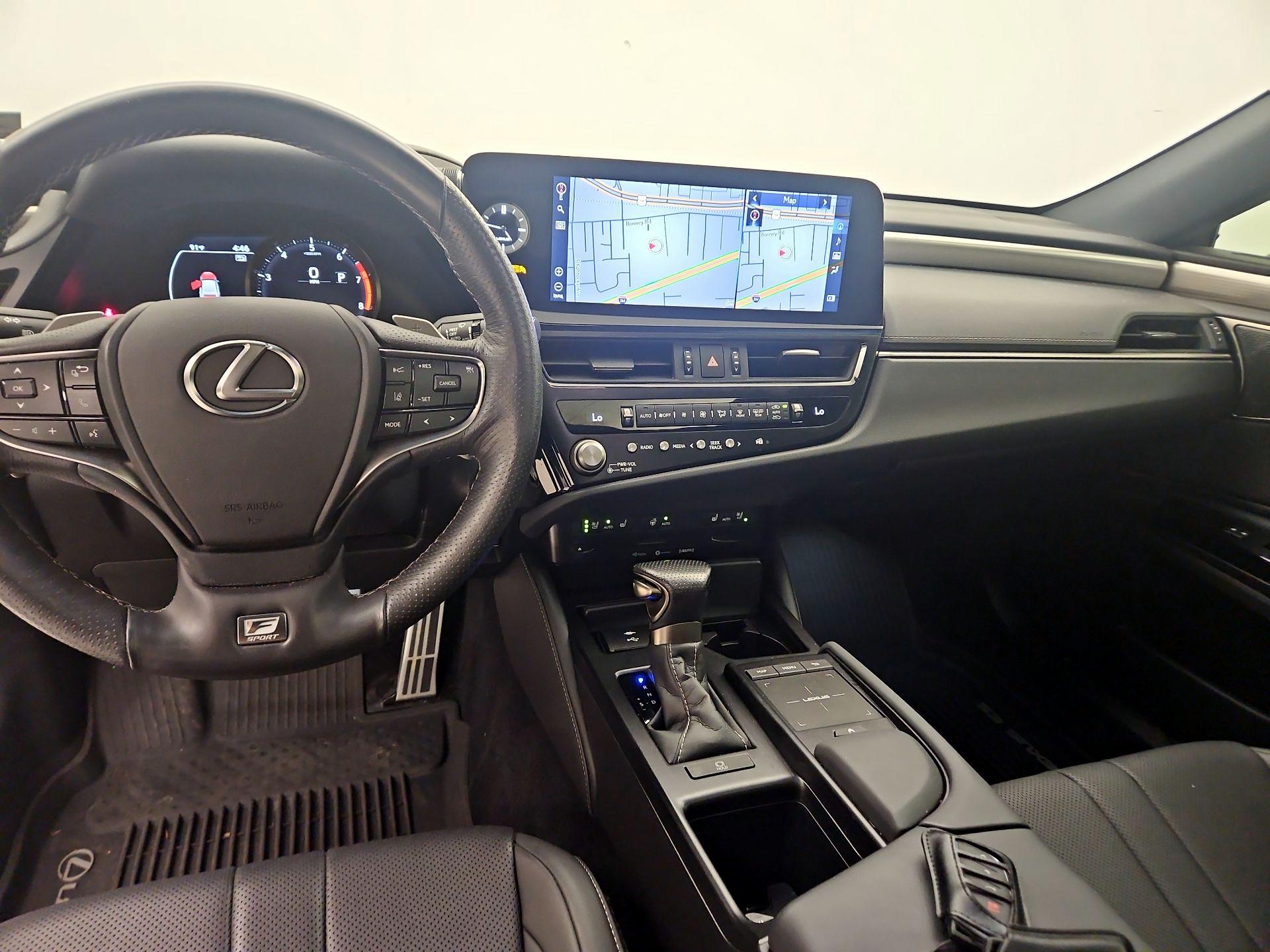 Thumbnail: 2022 Lexus ES - 9