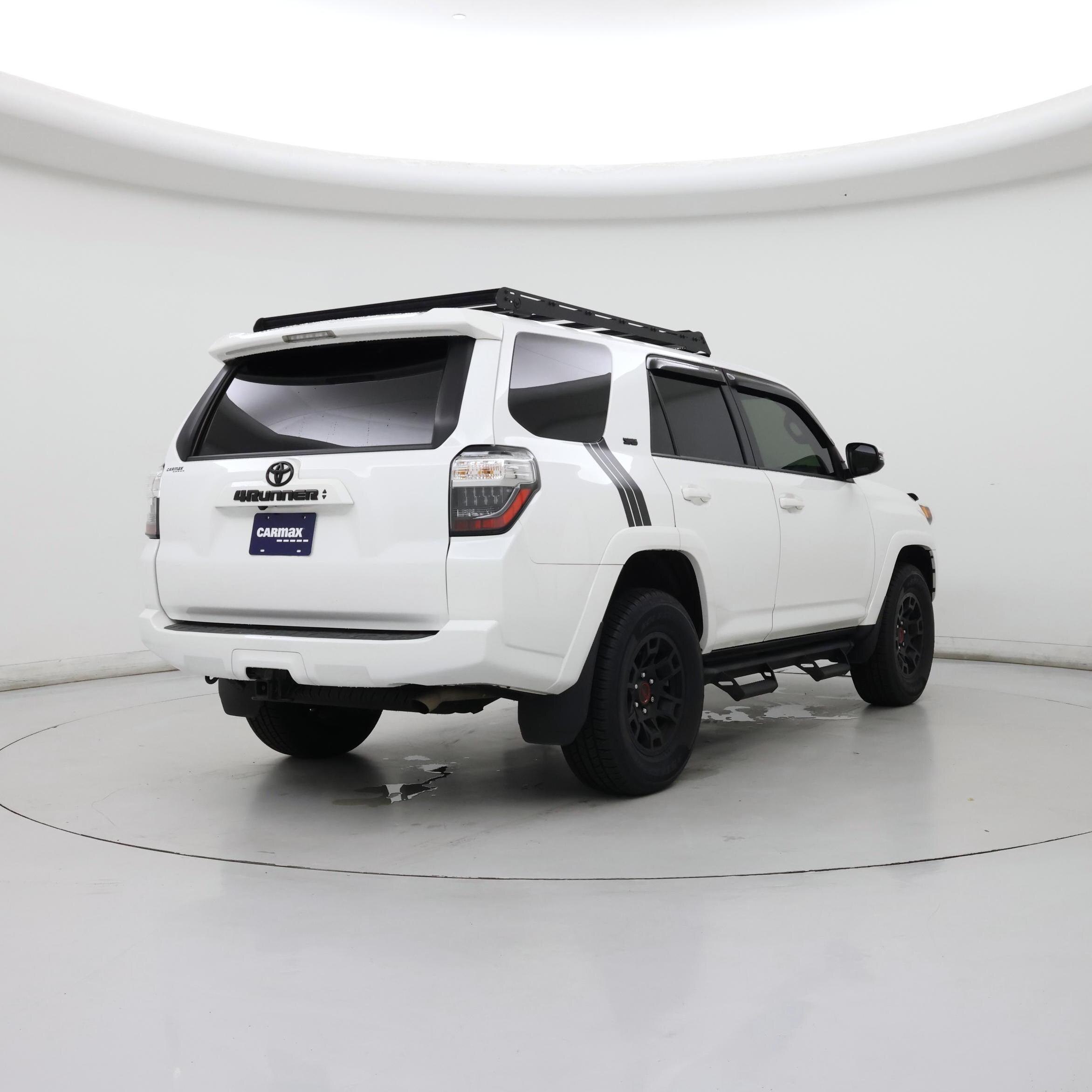 Thumbnail: 2023 Toyota 4Runner - 8