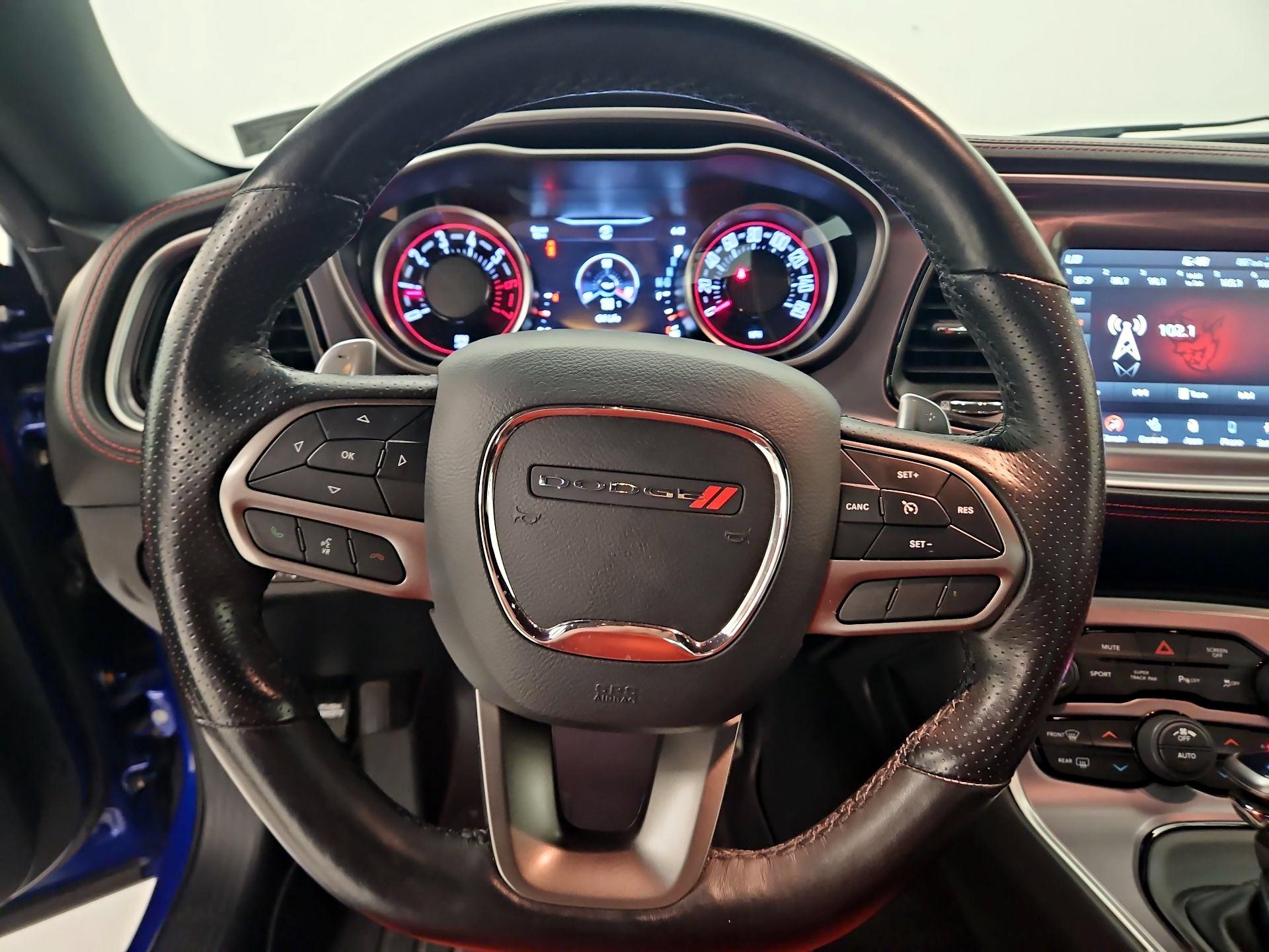 Thumbnail: 2020 Dodge Challenger - 10