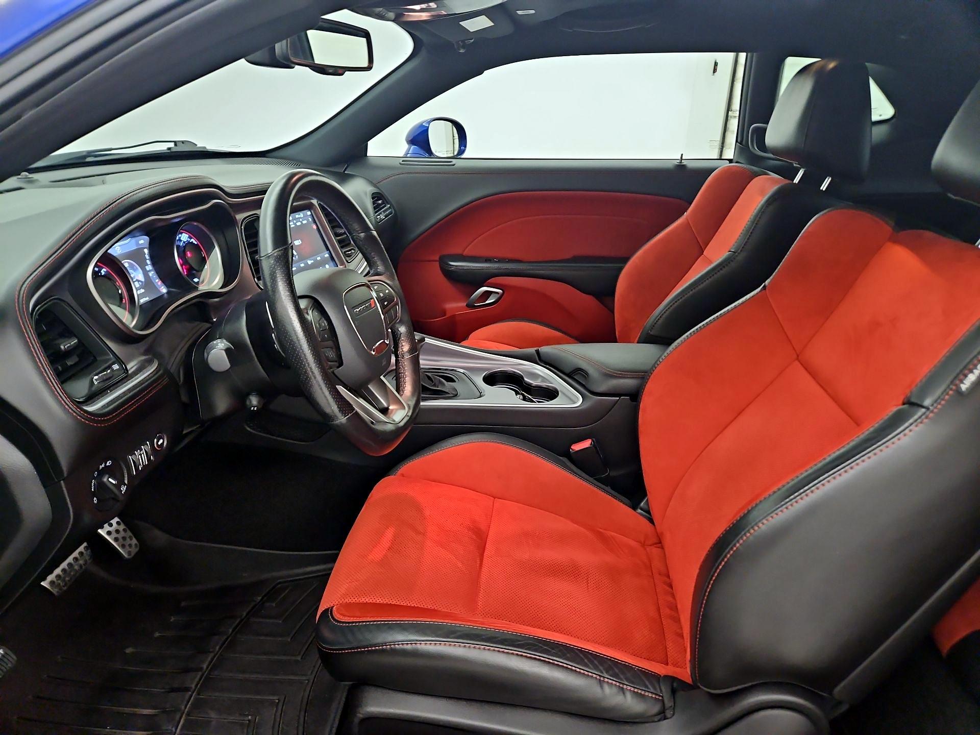Thumbnail: 2020 Dodge Challenger - 11