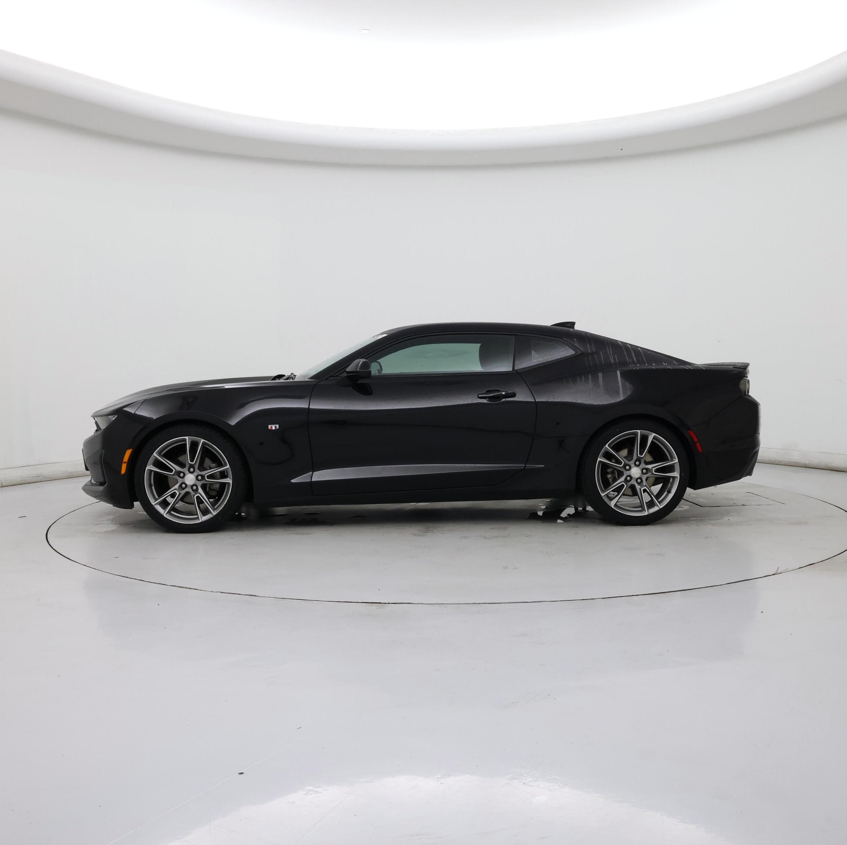 Thumbnail: 2019 Chevrolet Camaro - 3
