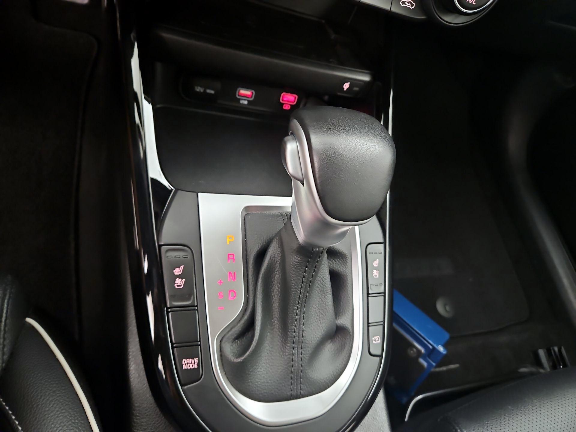 Thumbnail: 2023 Kia Forte - 18