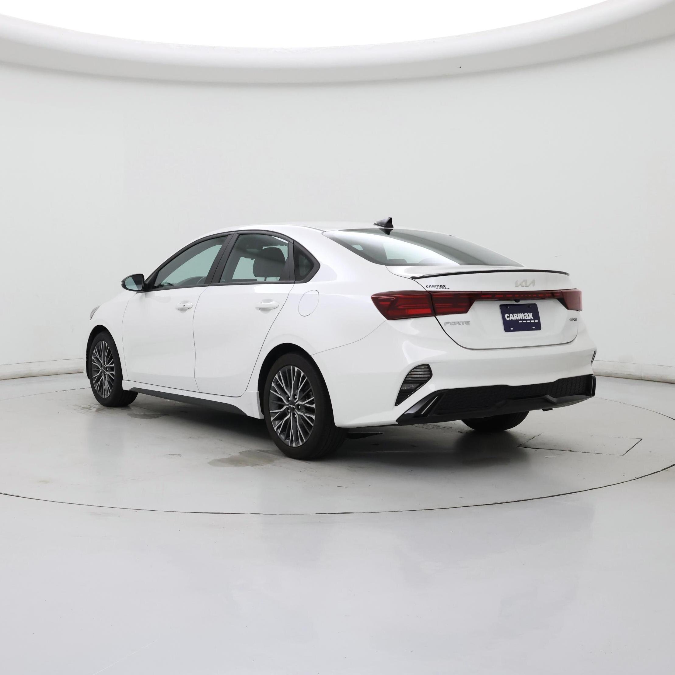 Thumbnail: 2023 Kia Forte - 2