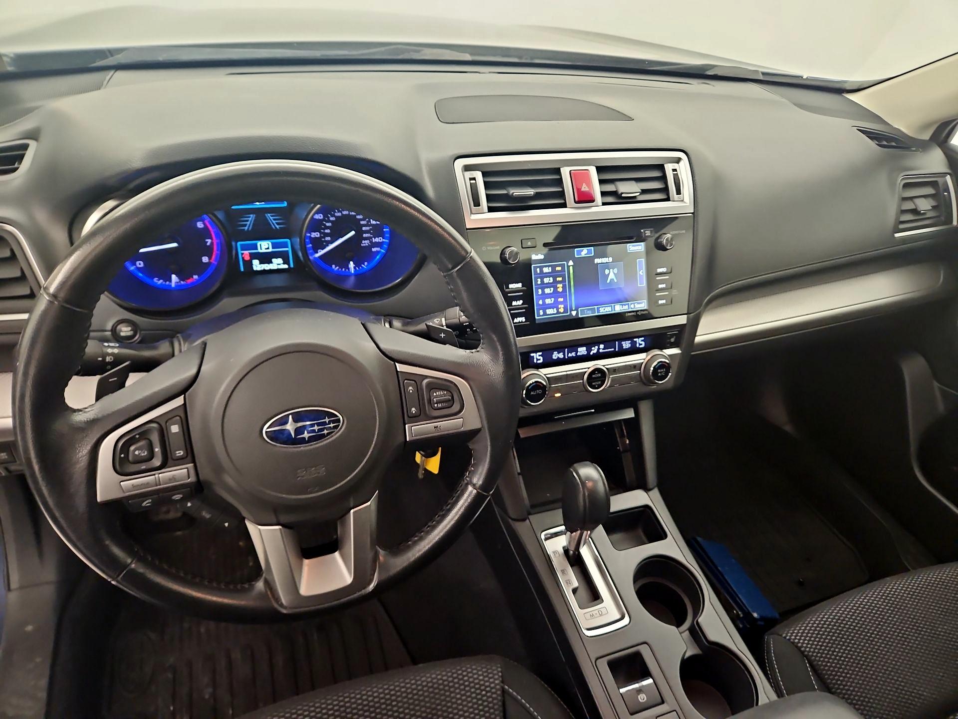 Thumbnail: 2015 Subaru Outback - 9