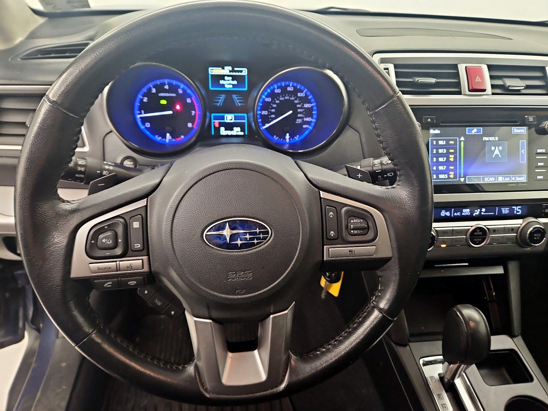 Thumbnail: 2015 Subaru Outback - 10