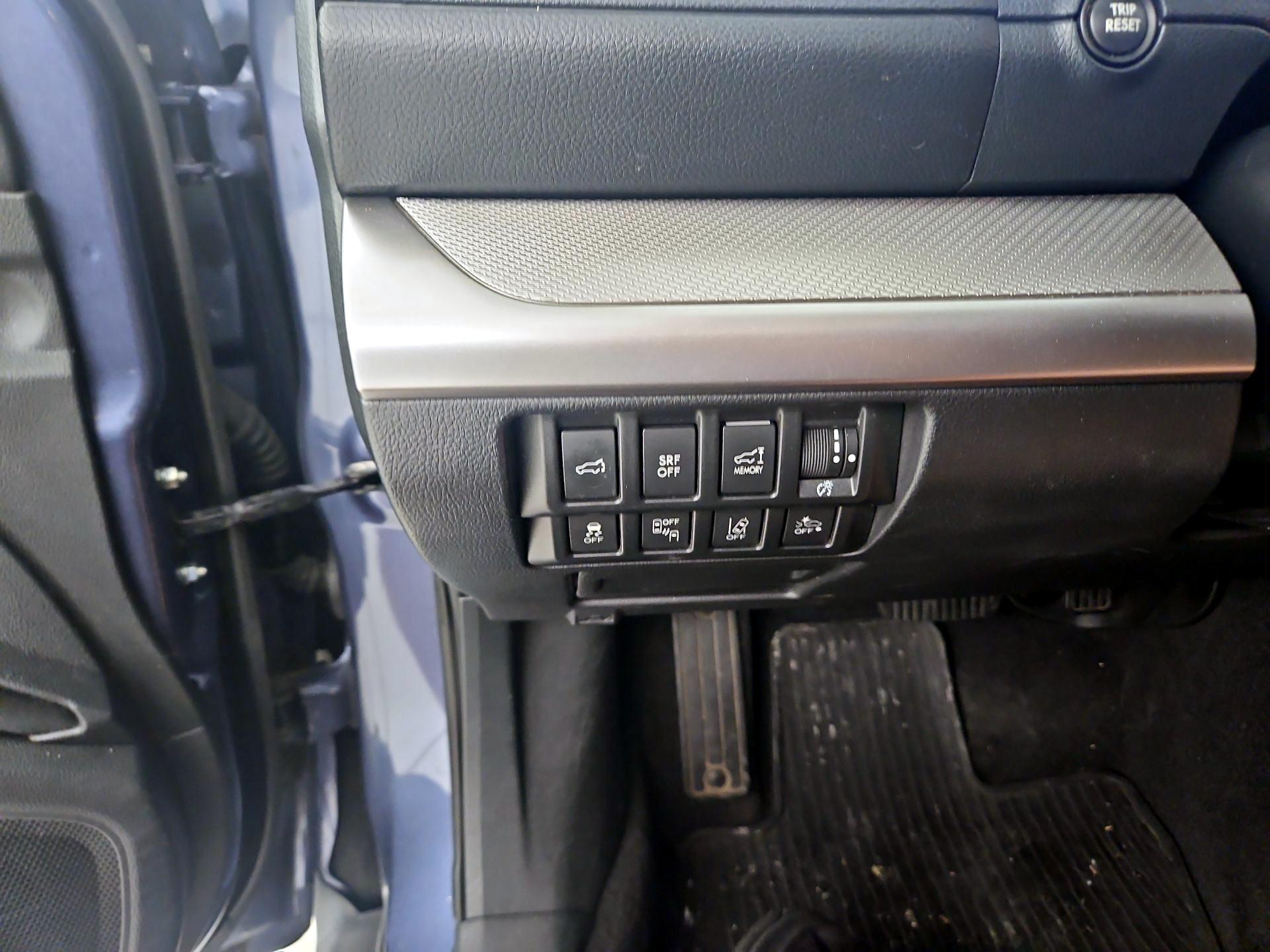 Thumbnail: 2015 Subaru Outback - 13