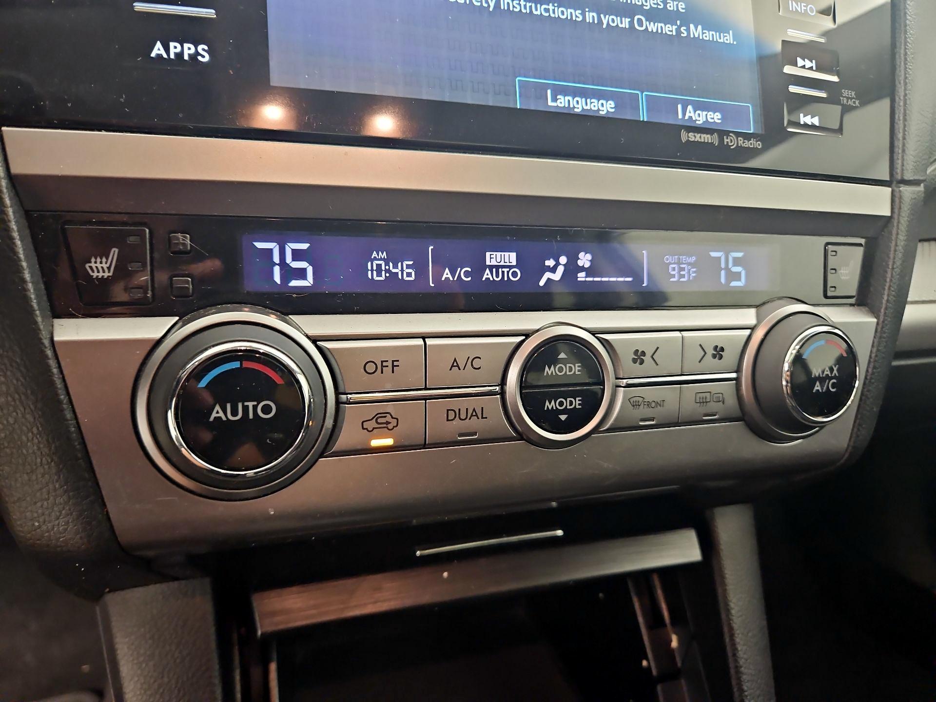 Thumbnail: 2015 Subaru Outback - 16