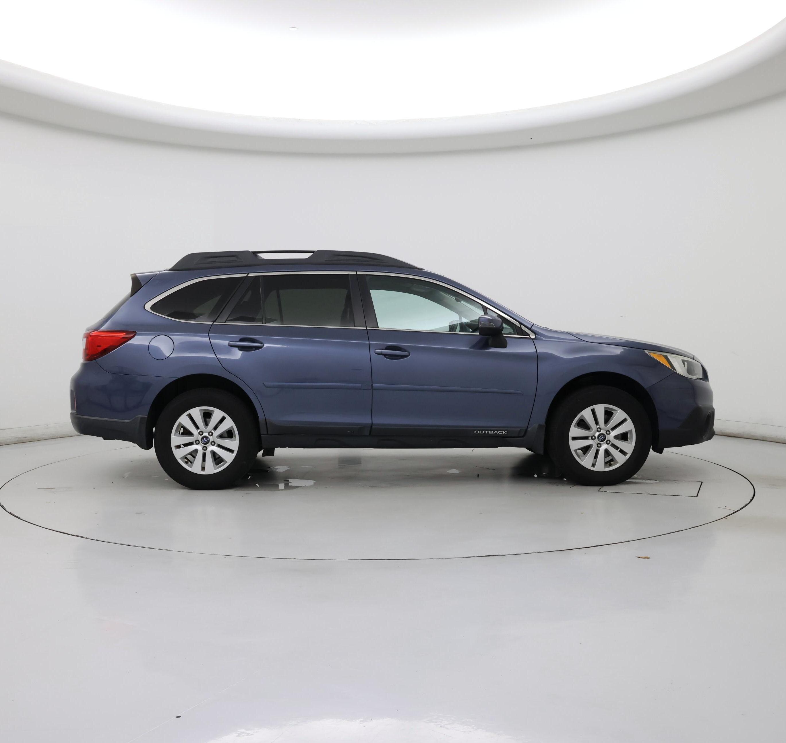 Thumbnail: 2015 Subaru Outback - 7
