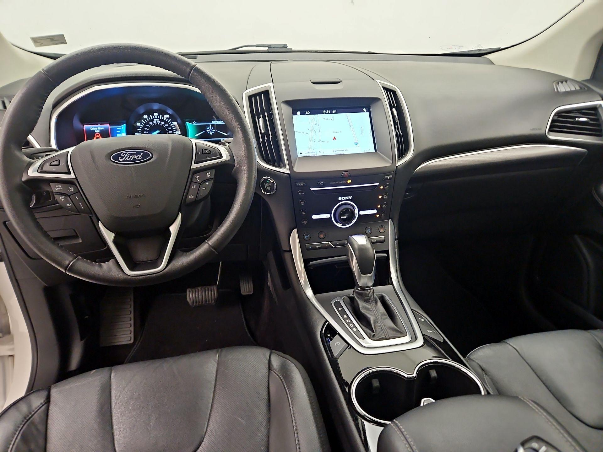 Thumbnail: 2016 Ford Edge - 9