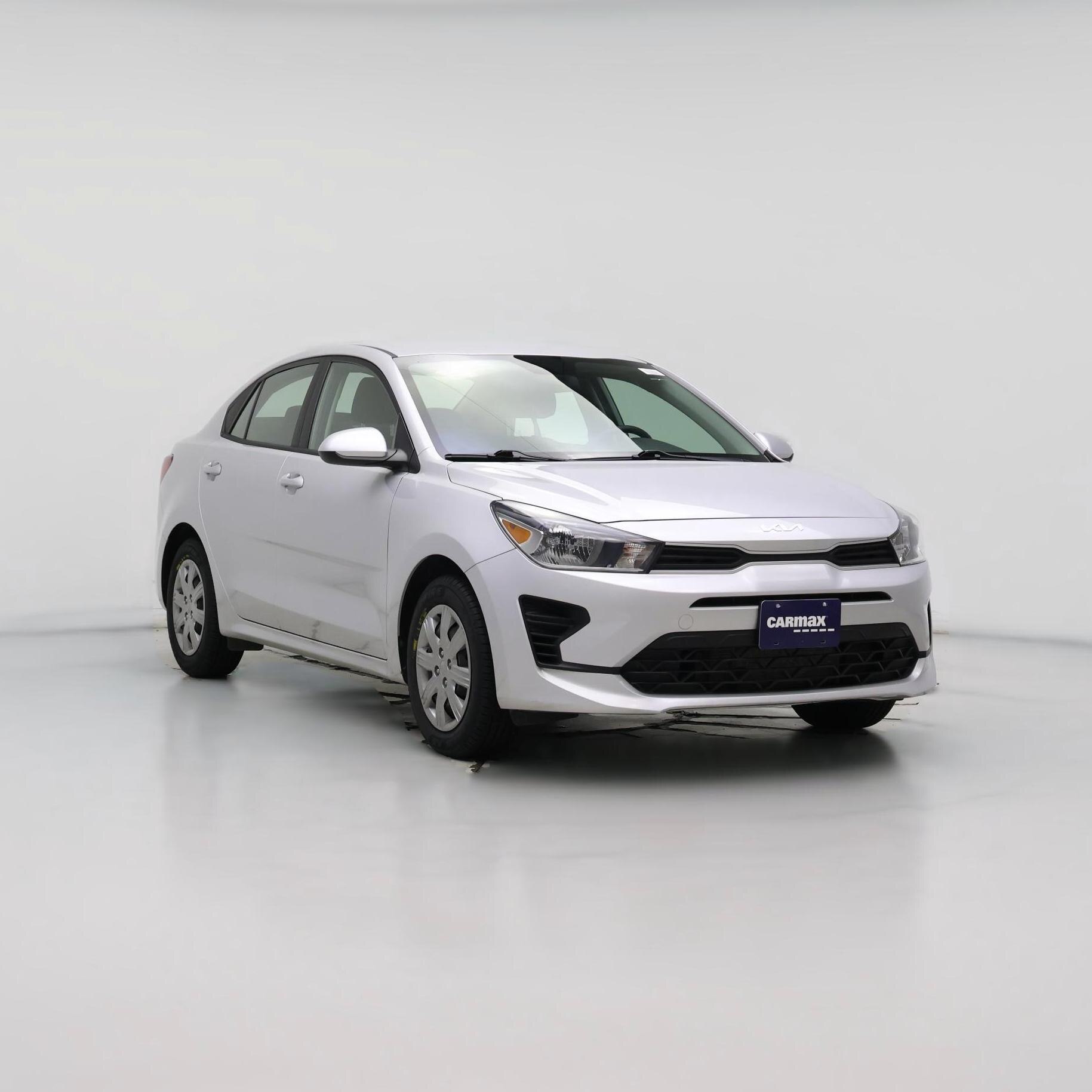 Thumbnail: 2022 Kia Rio - 1