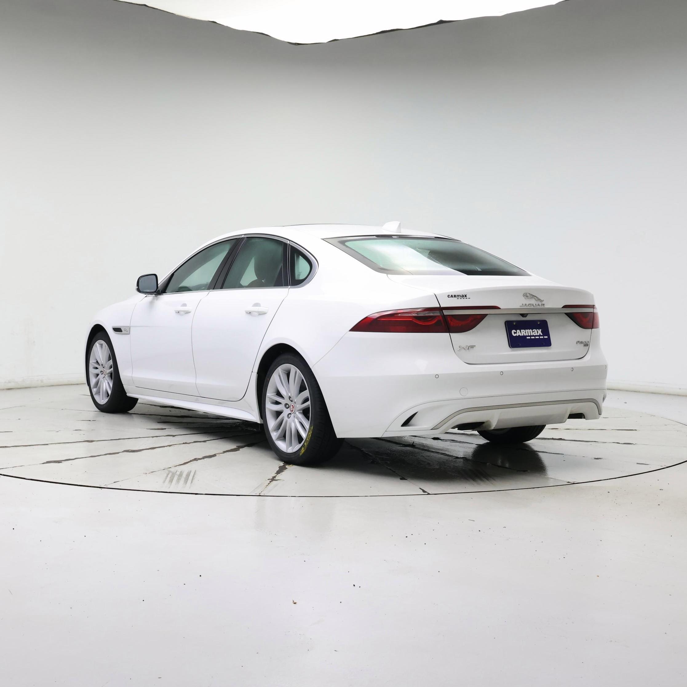 Thumbnail: 2022 Jaguar XF - 2