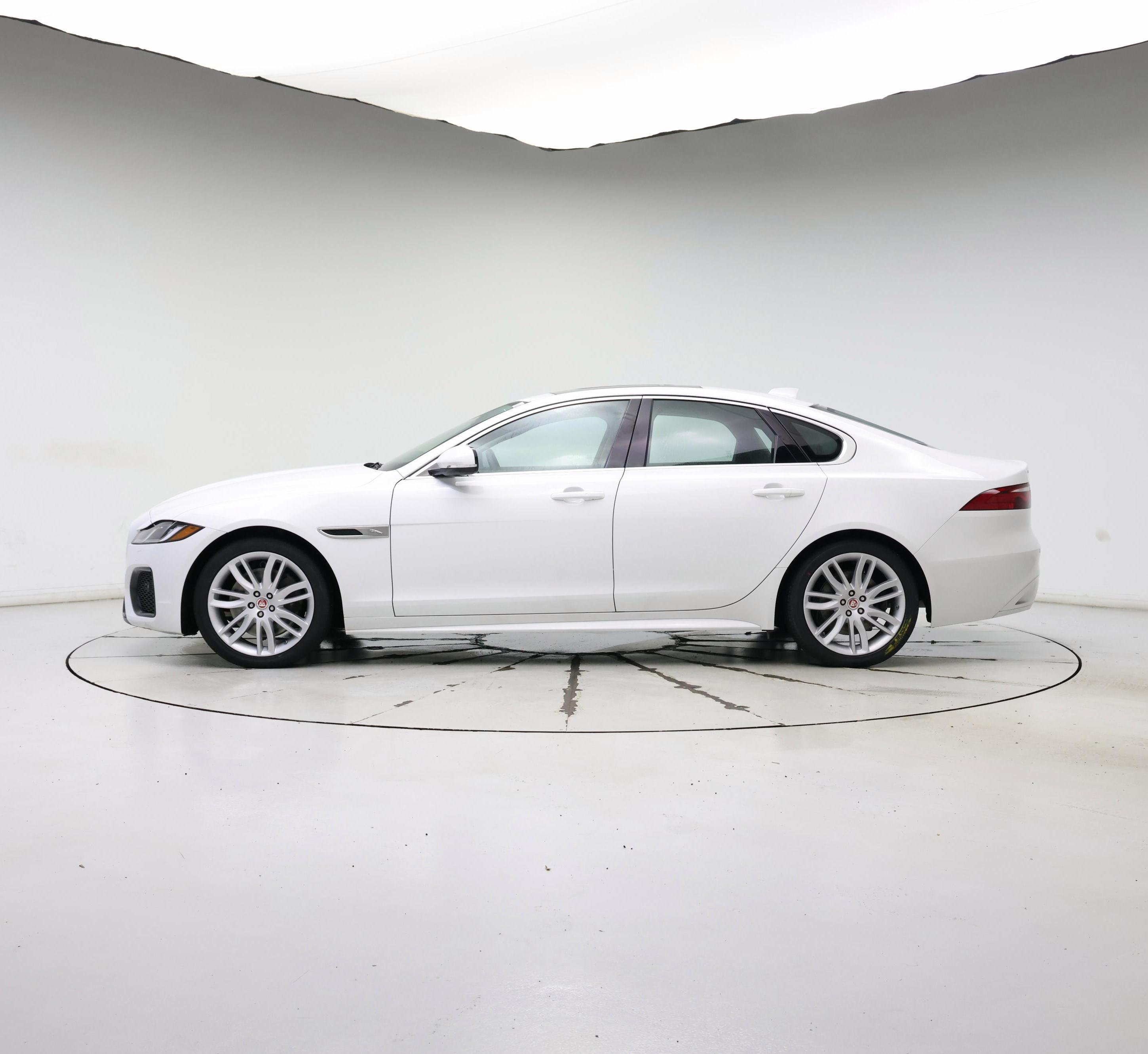 Thumbnail: 2022 Jaguar XF - 3