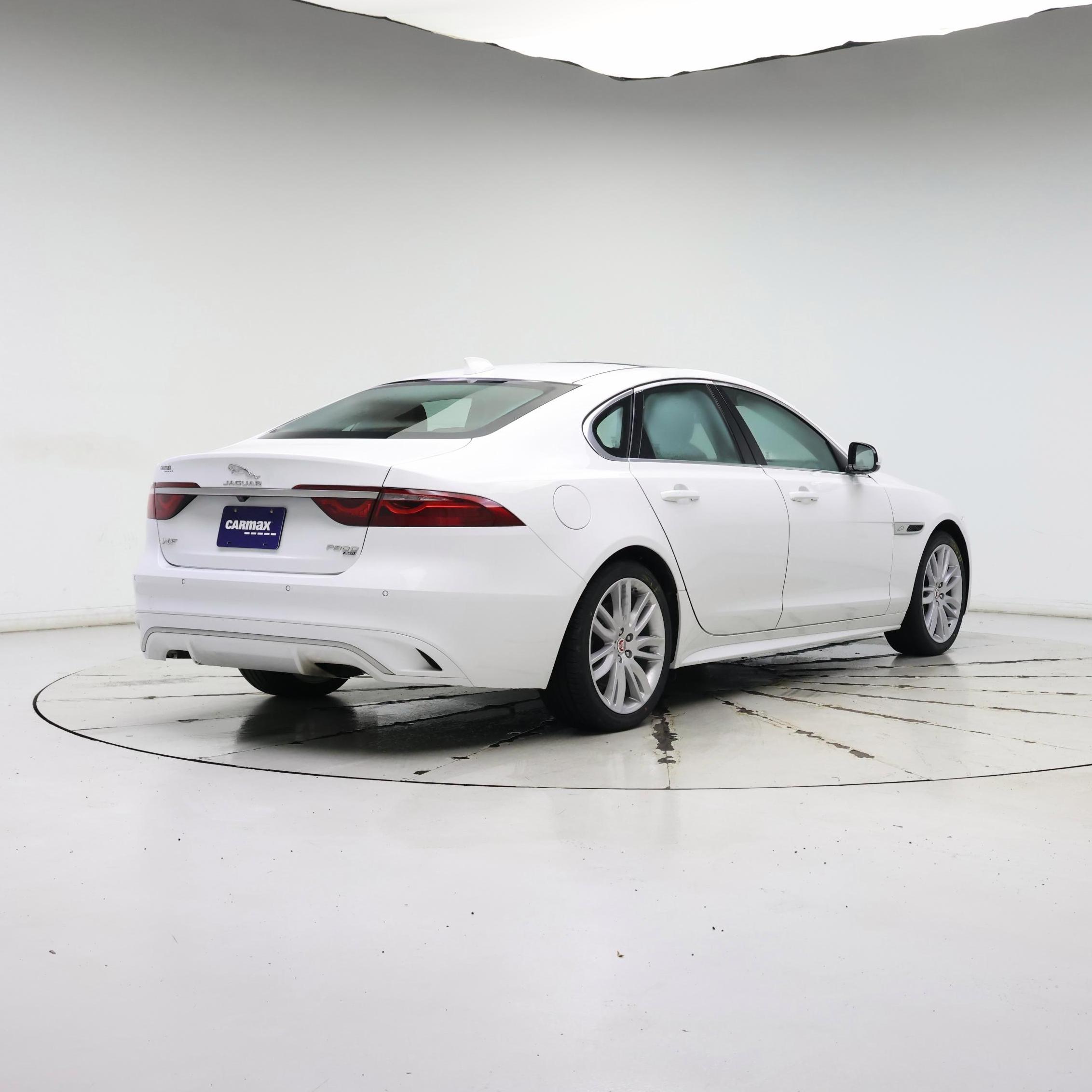 Thumbnail: 2022 Jaguar XF - 8