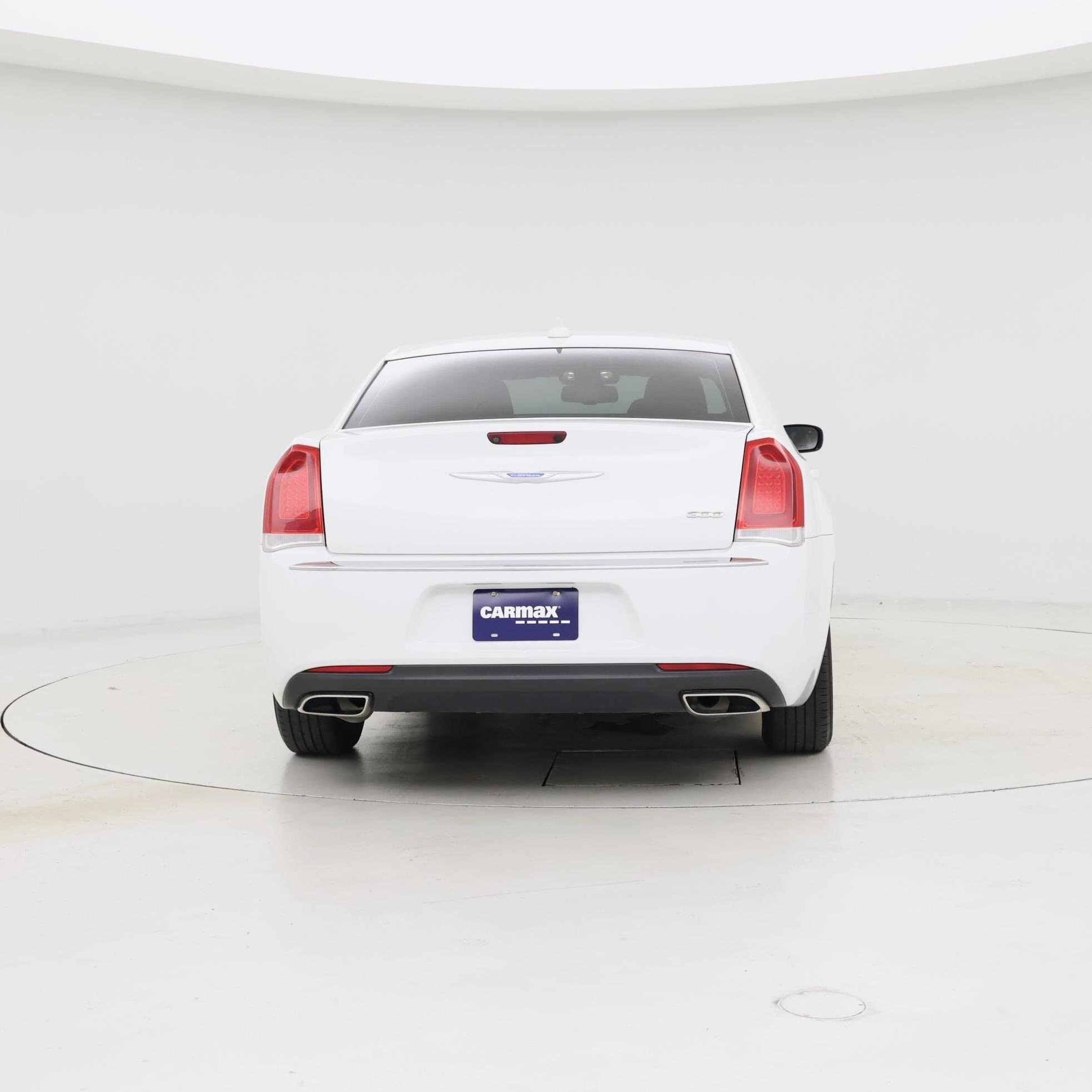 Thumbnail: 2022 Chrysler 300 - 6