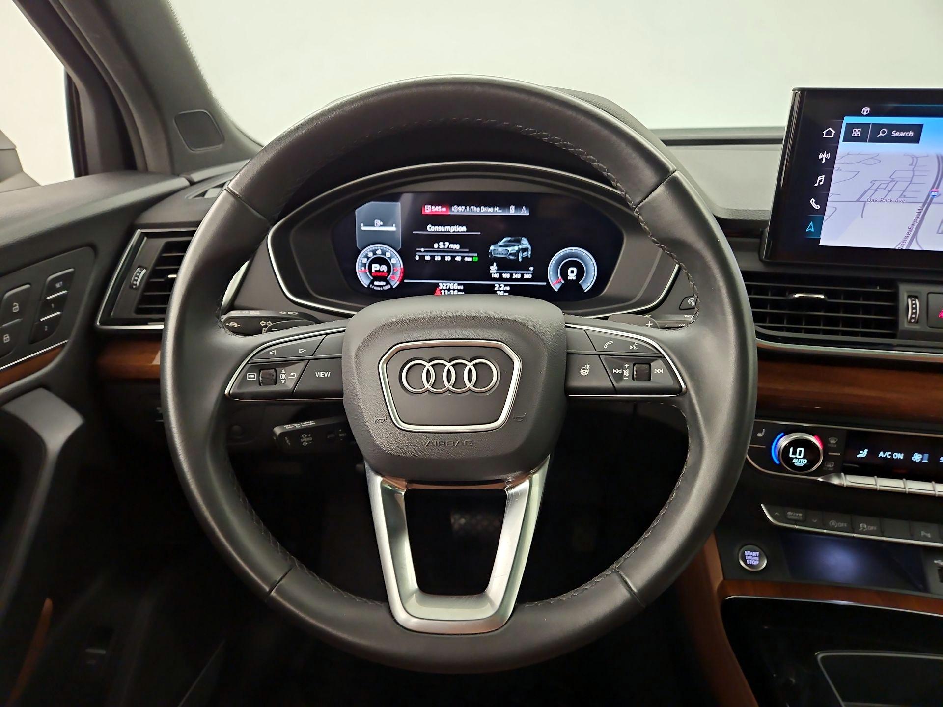 Thumbnail: 2022 Audi Q5 - 10