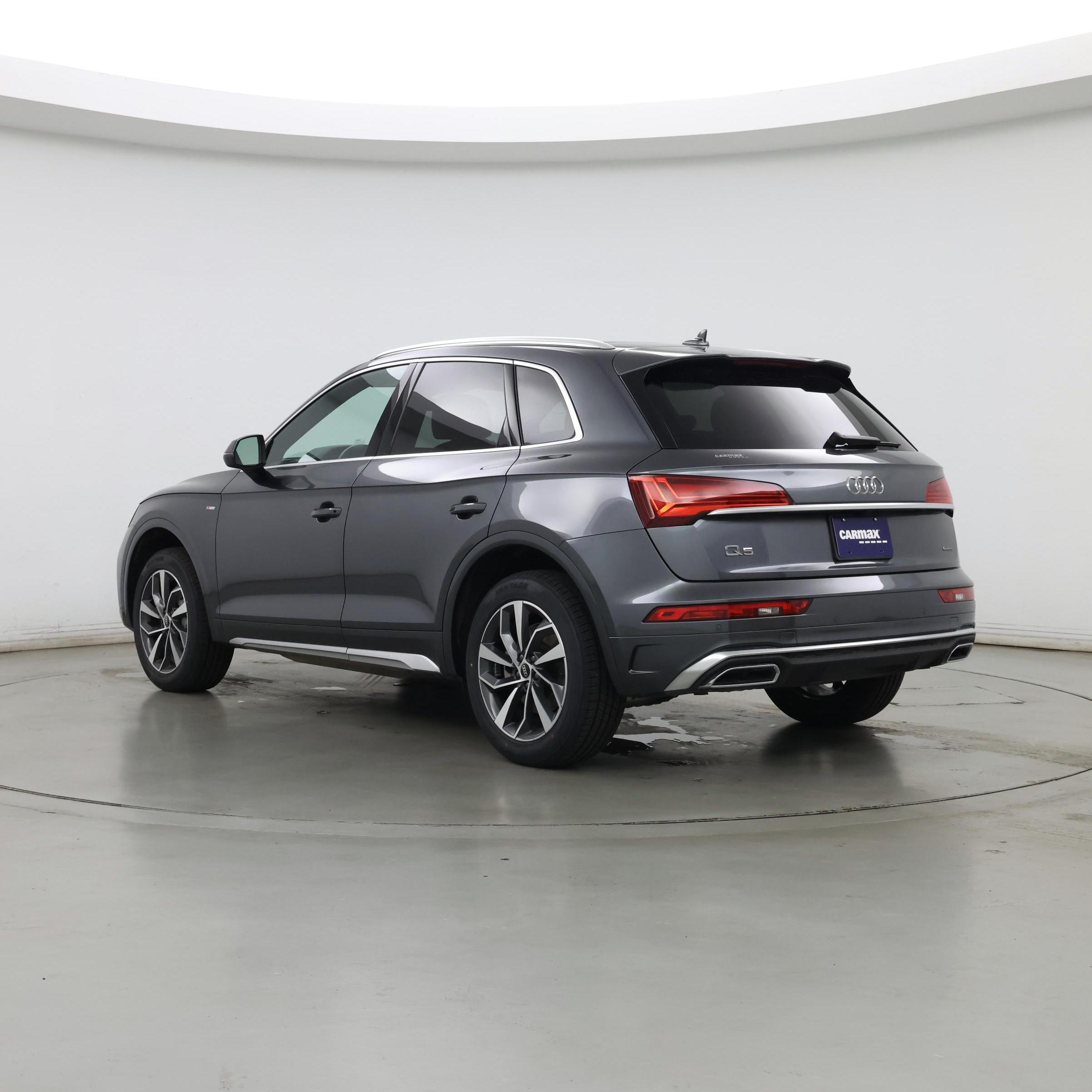 Thumbnail: 2022 Audi Q5 - 2