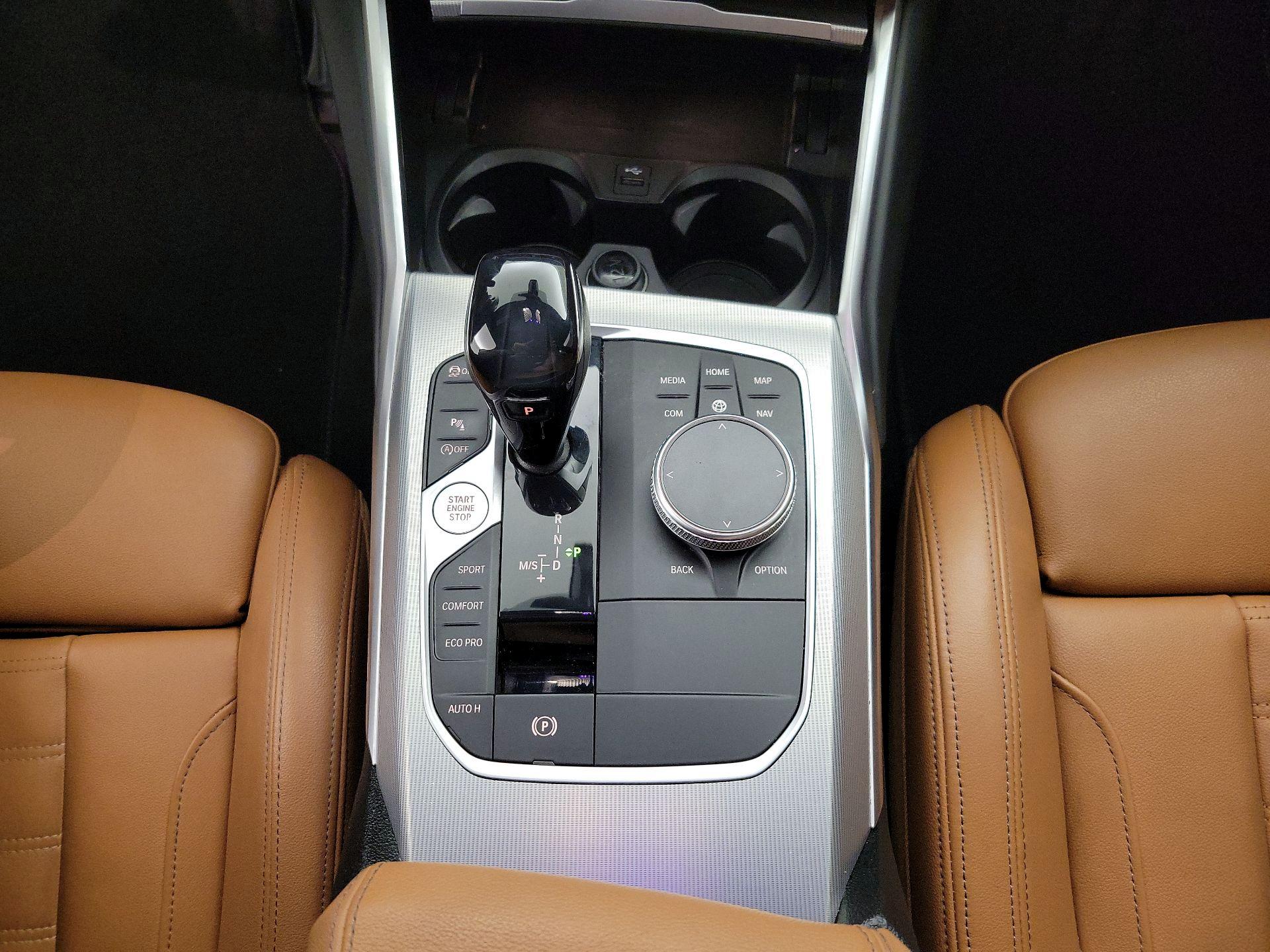 Thumbnail: 2021 BMW 3 Series - 18