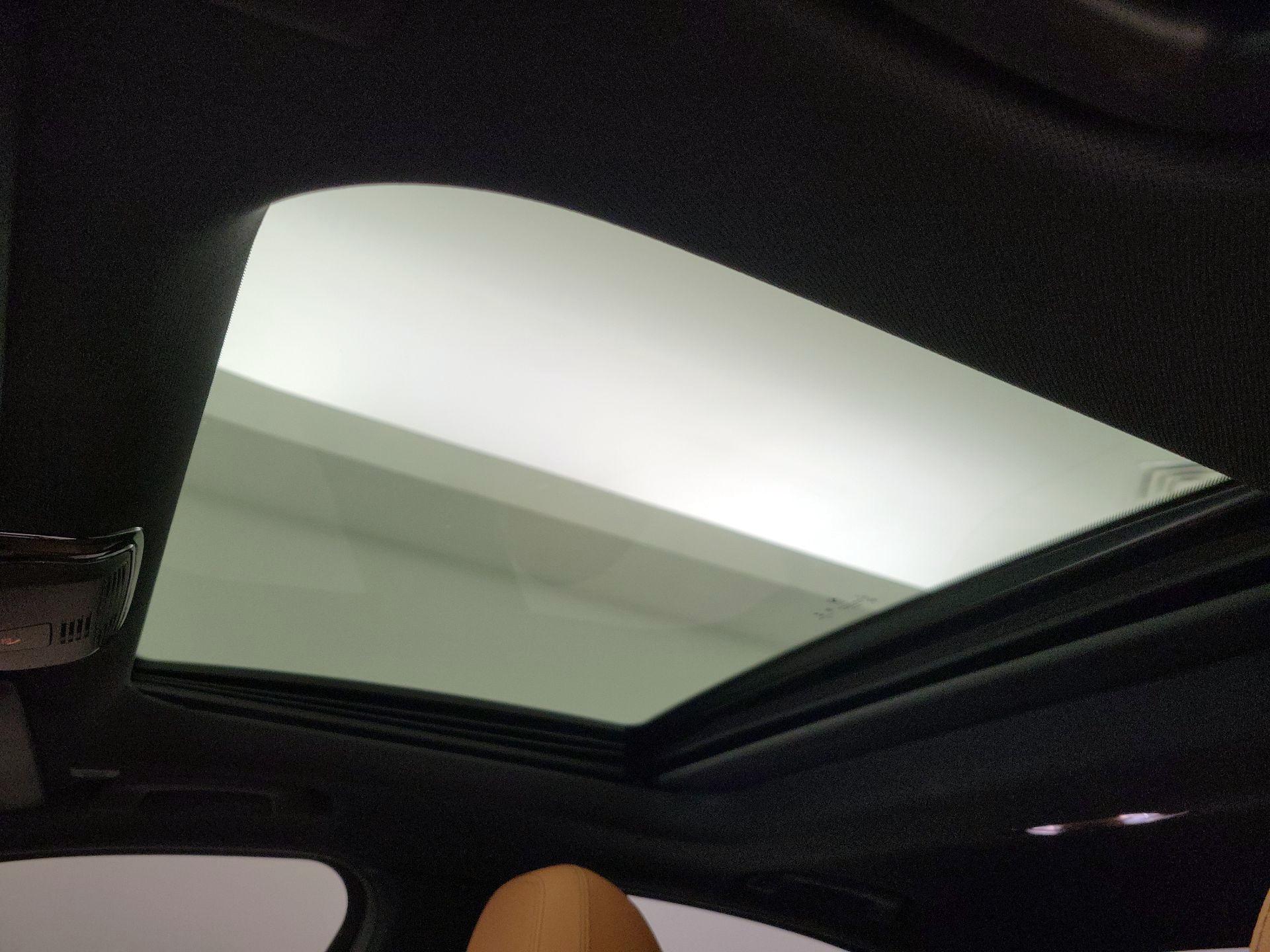 Thumbnail: 2021 BMW 3 Series - 20