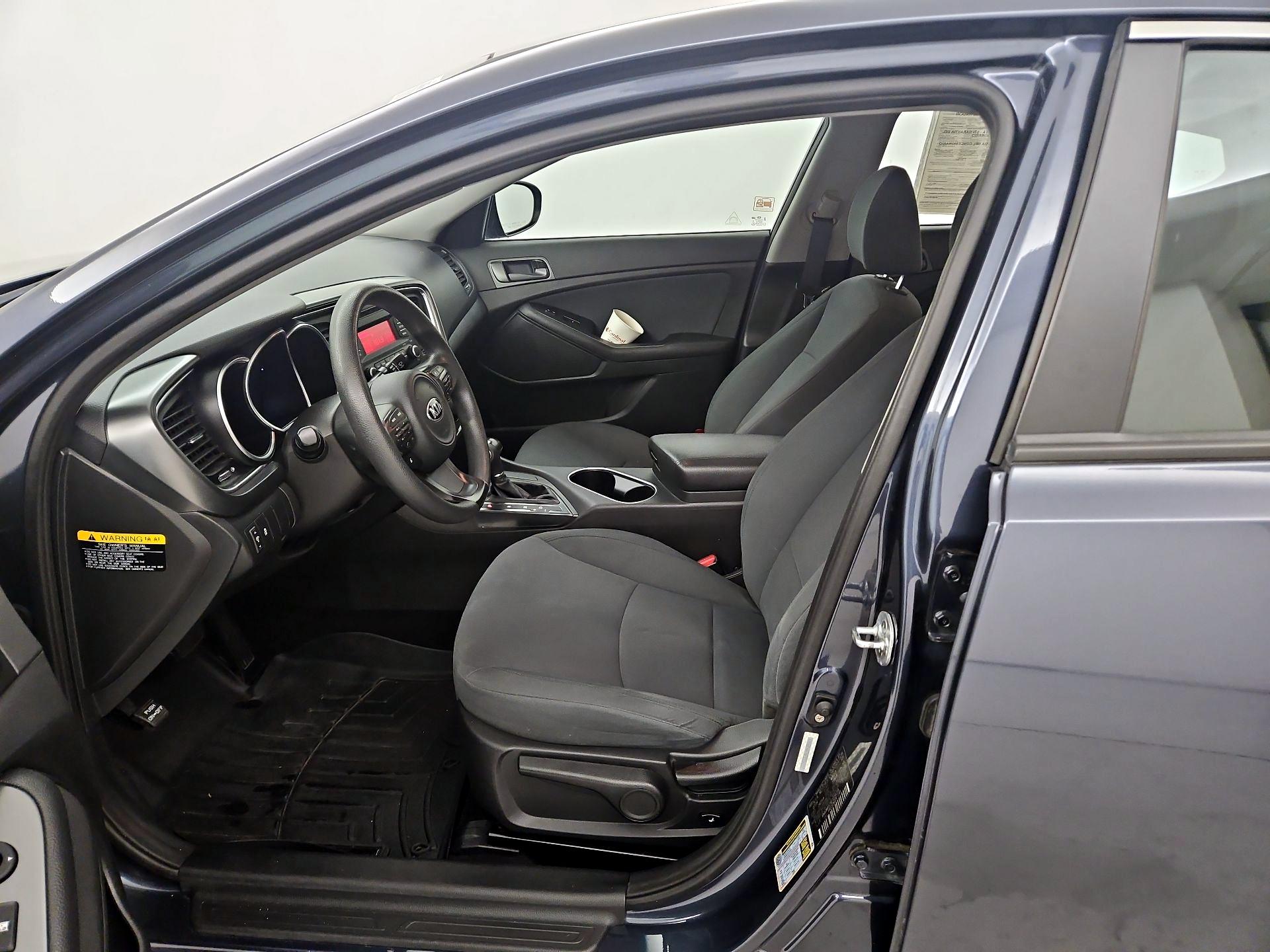 Thumbnail: 2015 Kia Optima - 11