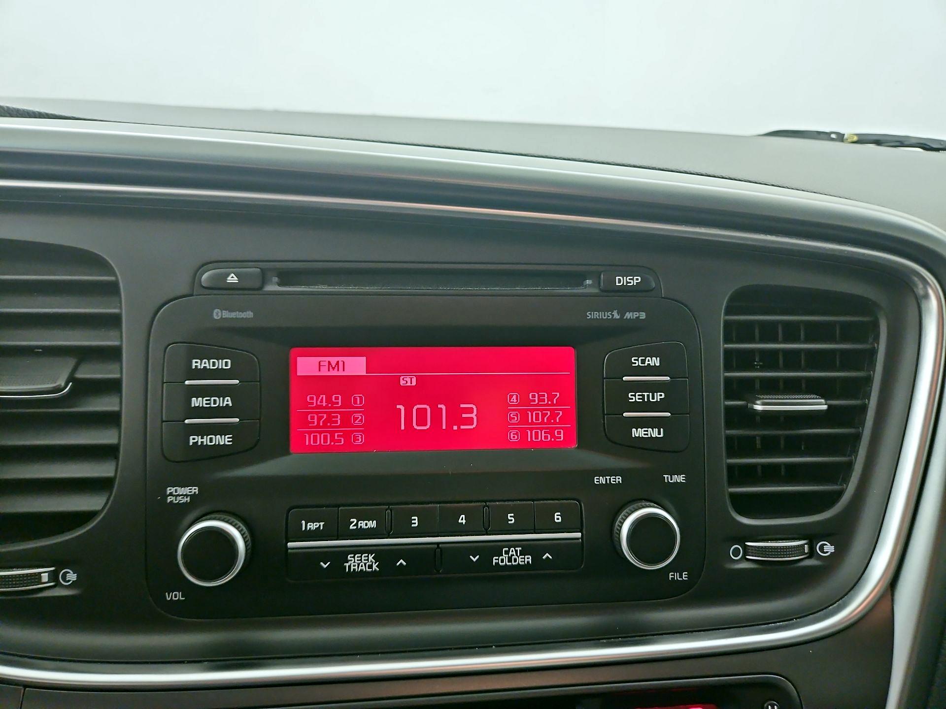 Thumbnail: 2015 Kia Optima - 14