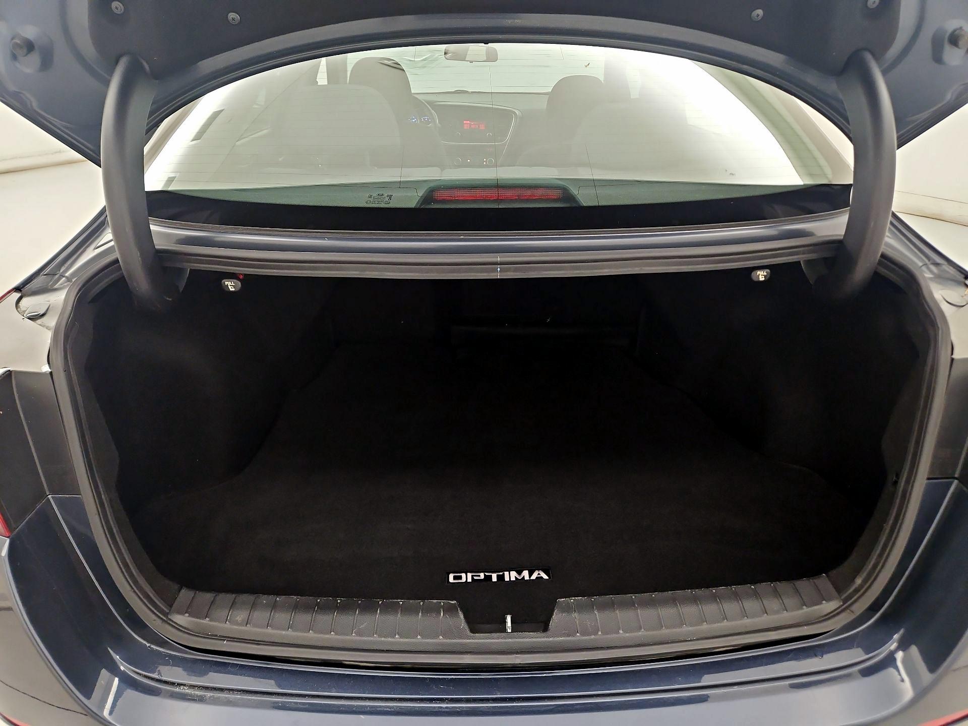 Thumbnail: 2015 Kia Optima - 19