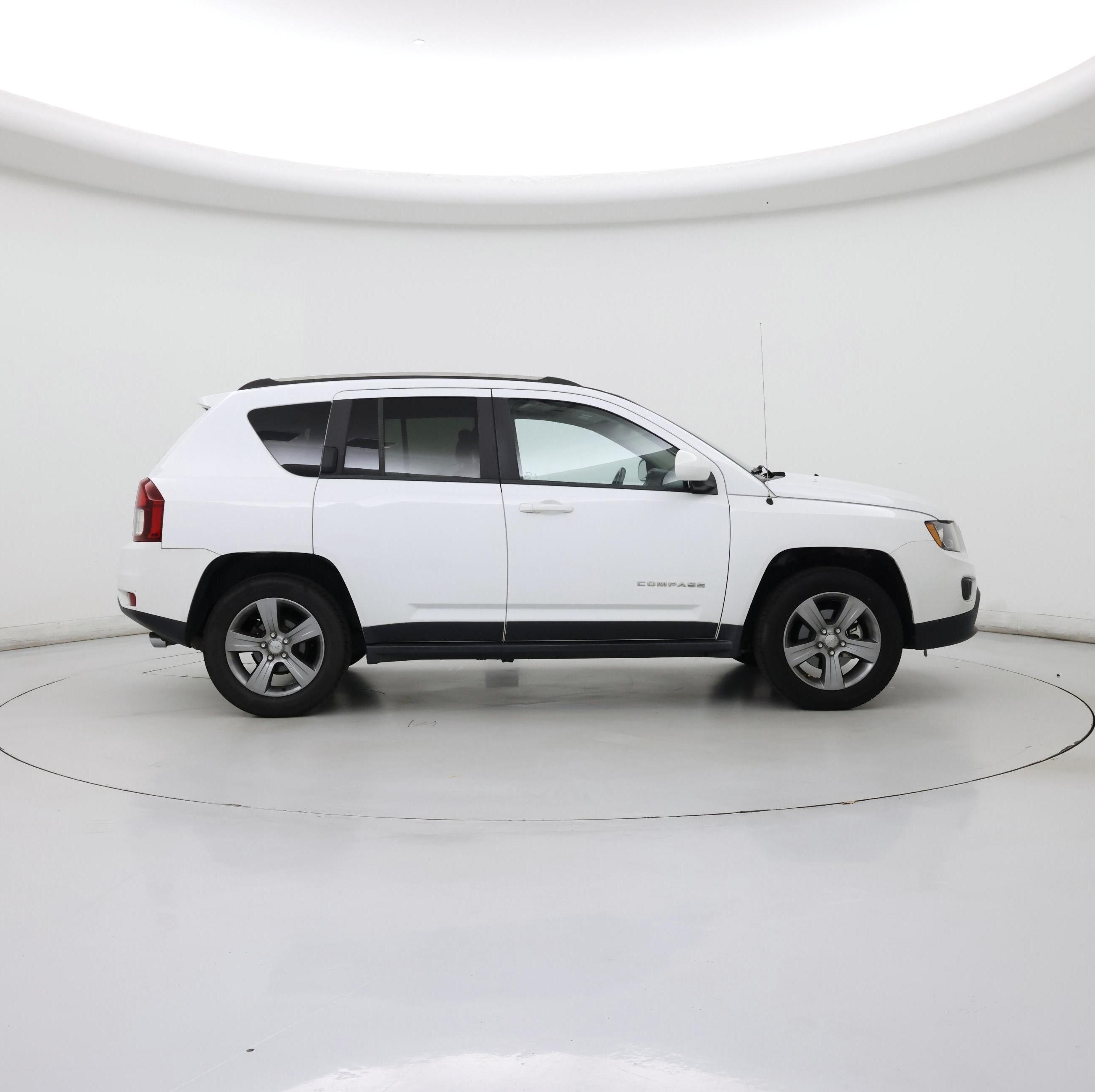 Thumbnail: 2017 Jeep Compass - 7