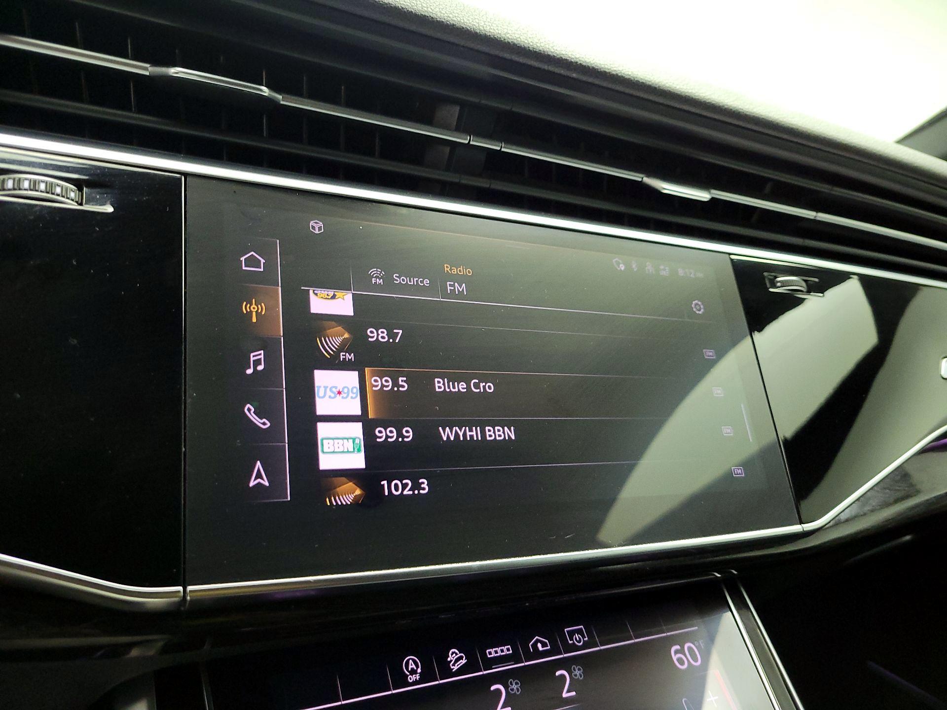 Thumbnail: 2021 Audi Q8 - 15