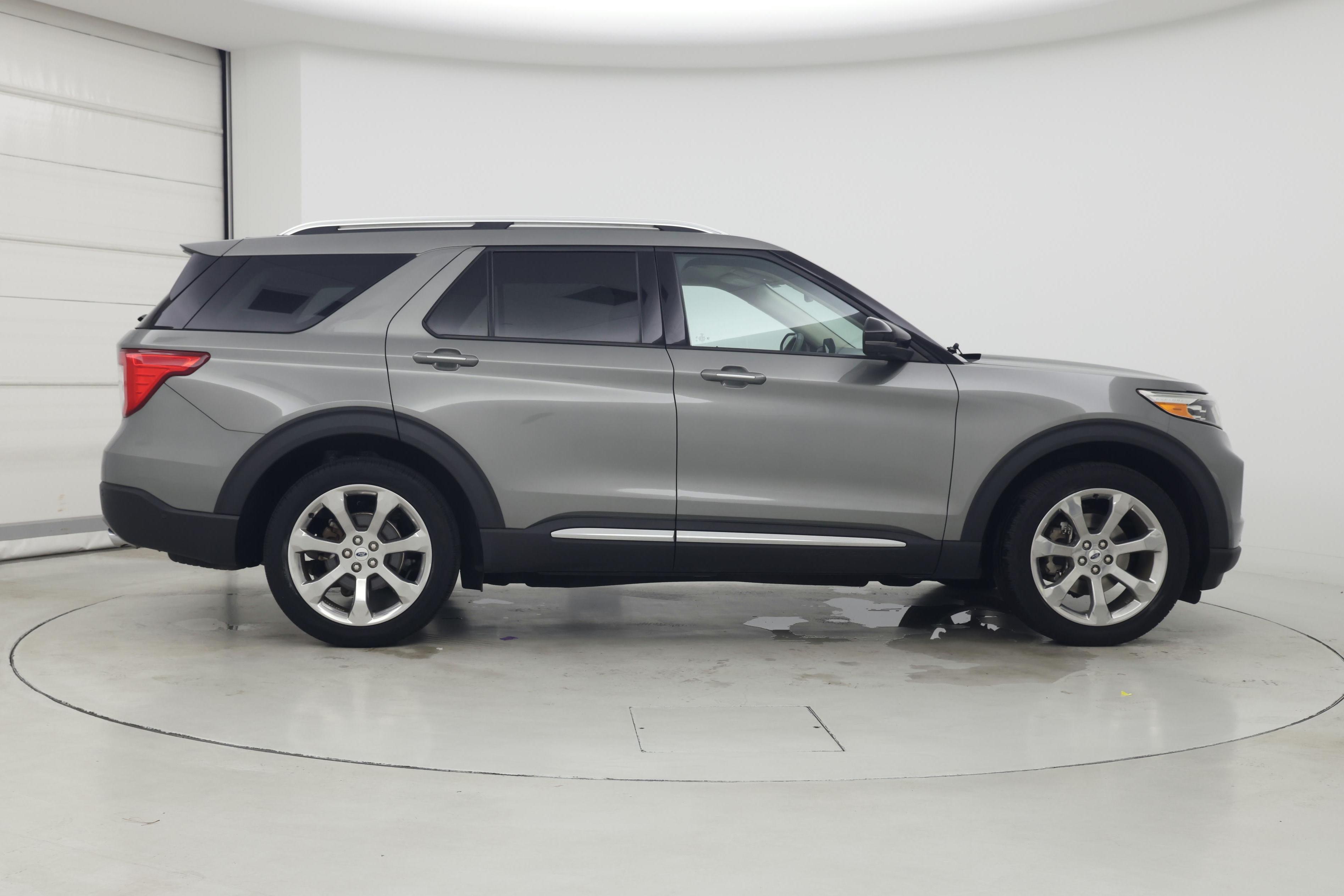 Thumbnail: 2020 Ford Explorer - 7