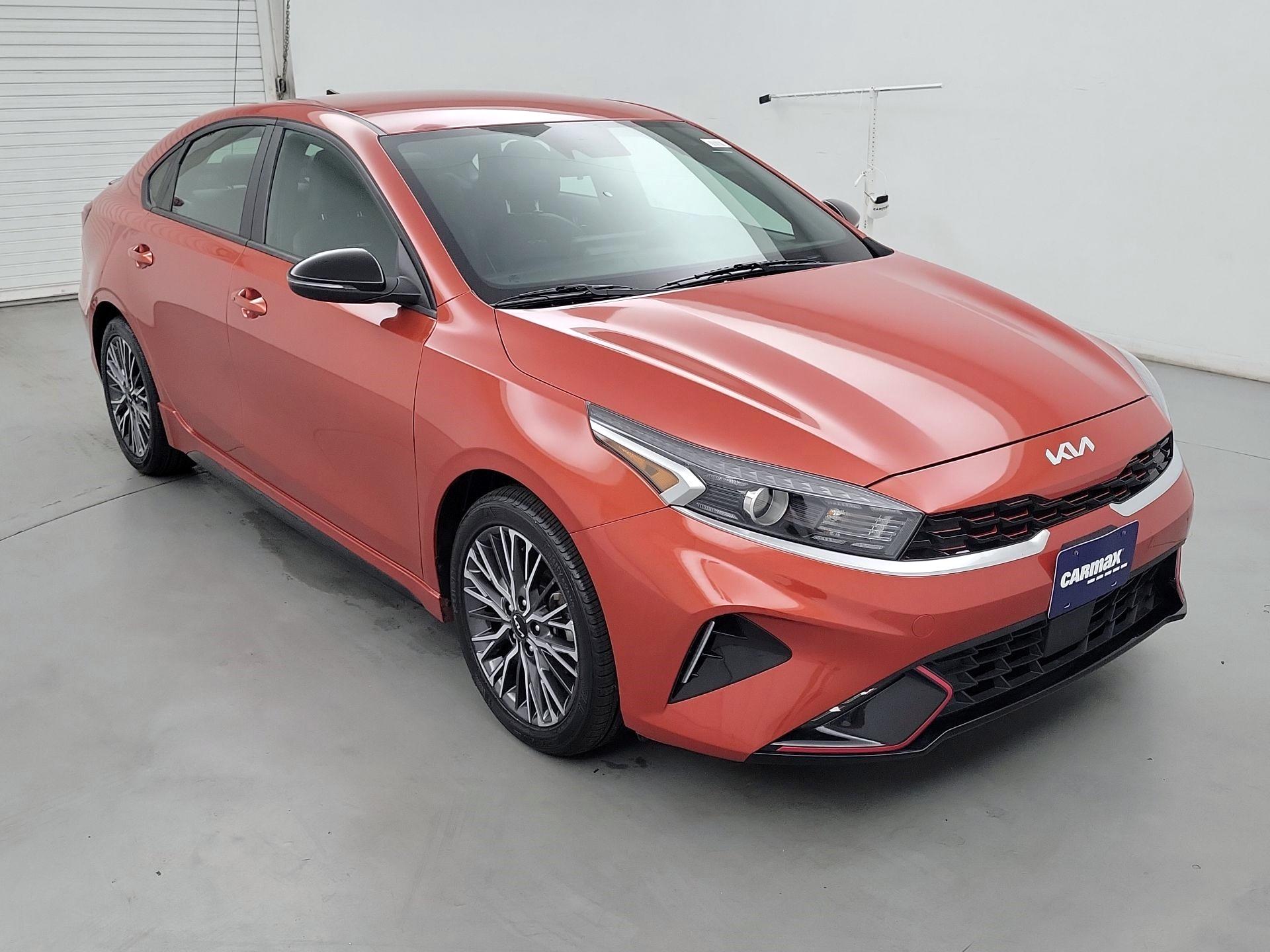 Thumbnail: 2022 Kia Forte - 1