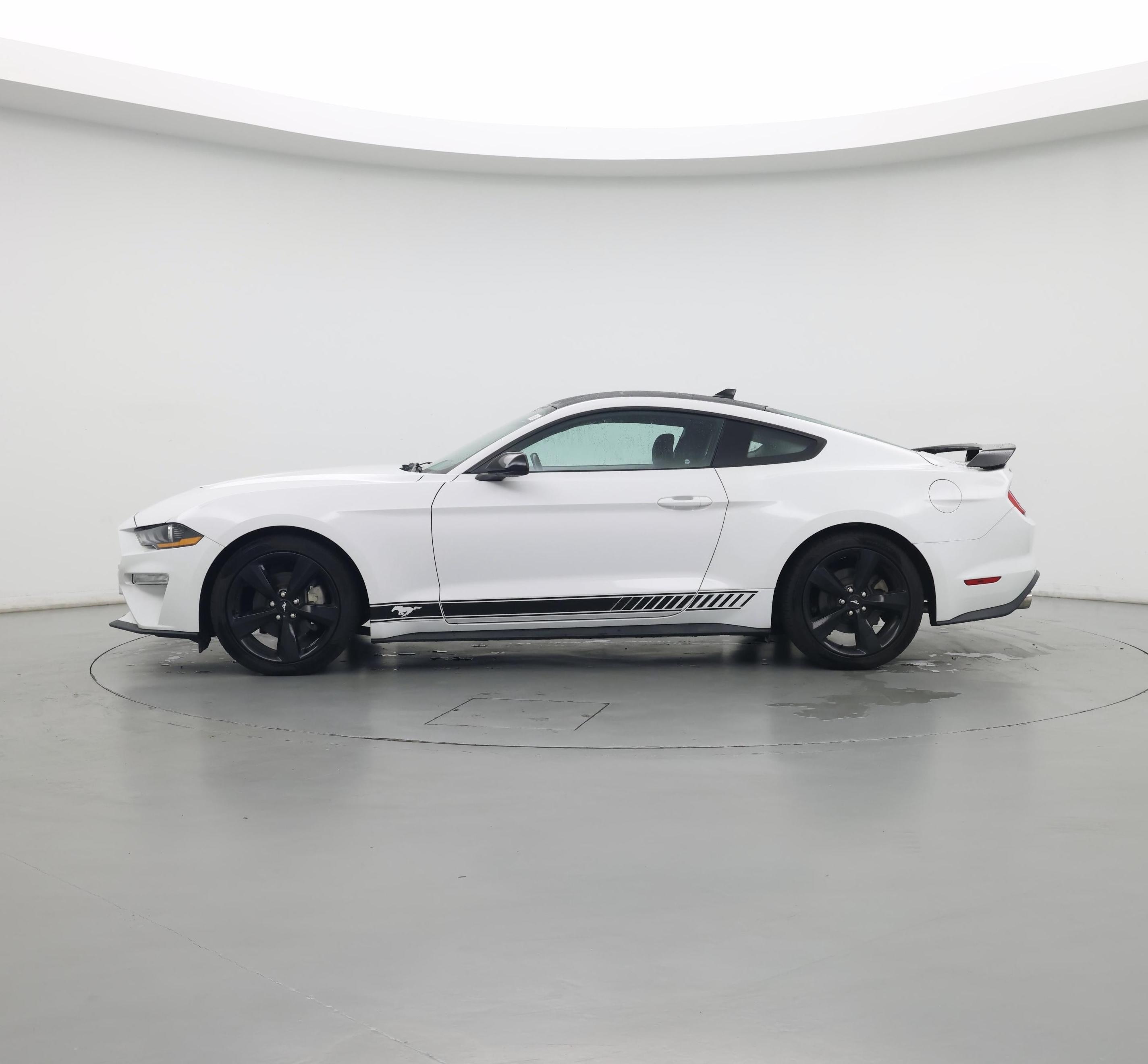 Thumbnail: 2021 Ford Mustang - 3