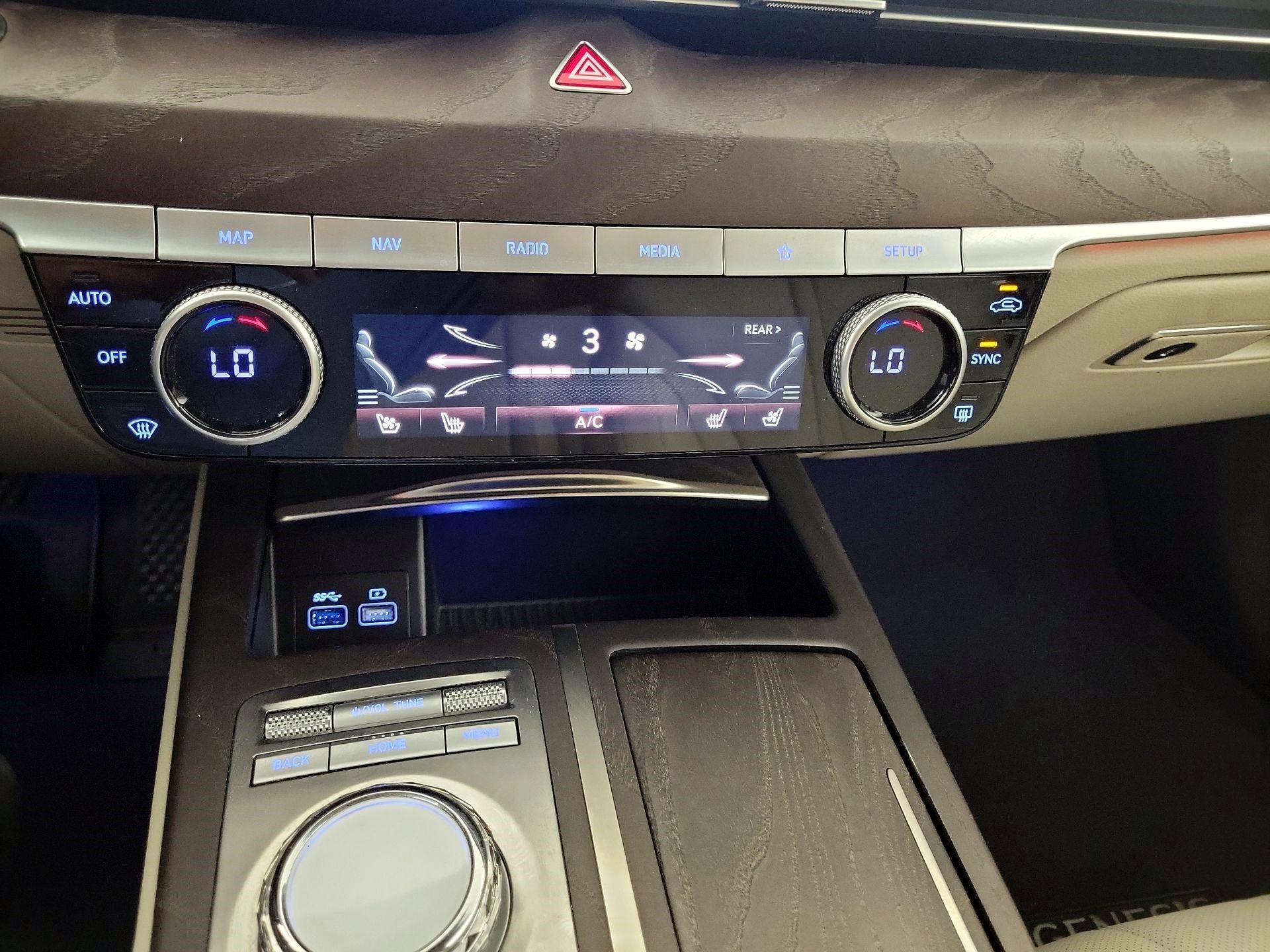 Thumbnail: 2023 Genesis G80 - 15