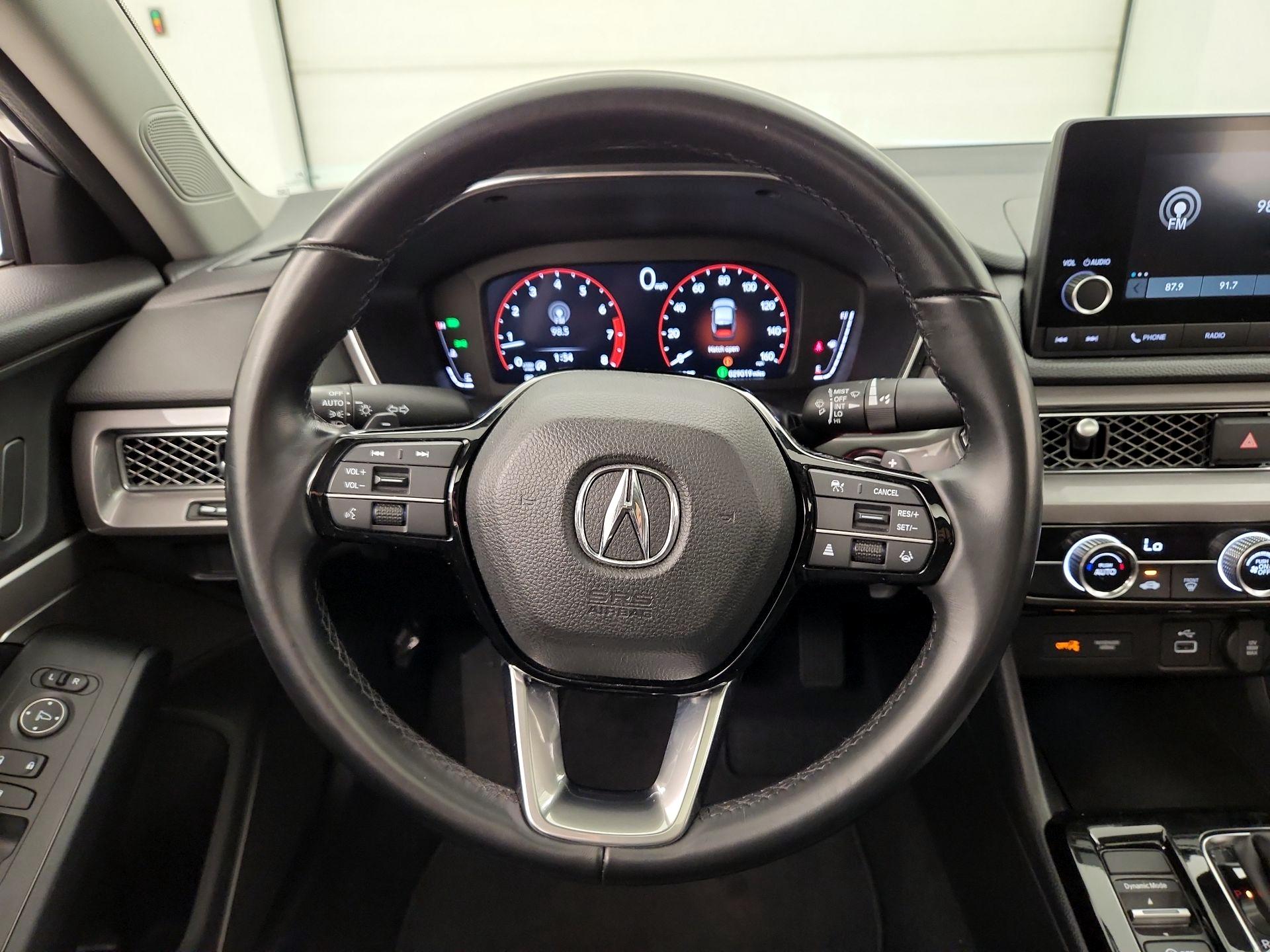 Thumbnail: 2023 Acura Integra - 10