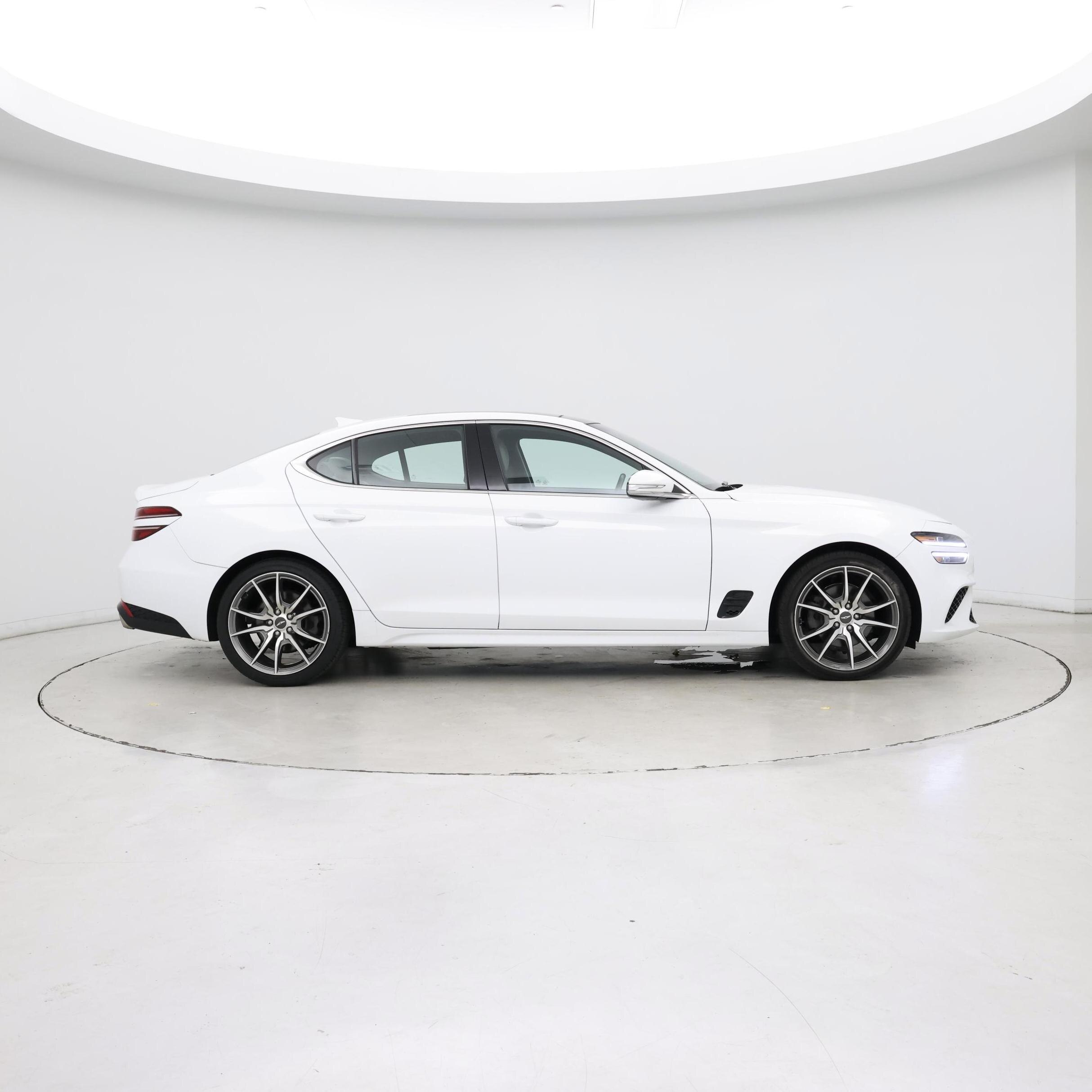 Thumbnail: 2022 Genesis G70 - 7
