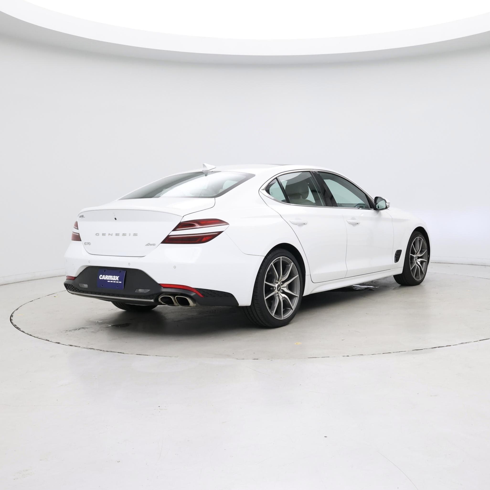 Thumbnail: 2022 Genesis G70 - 8