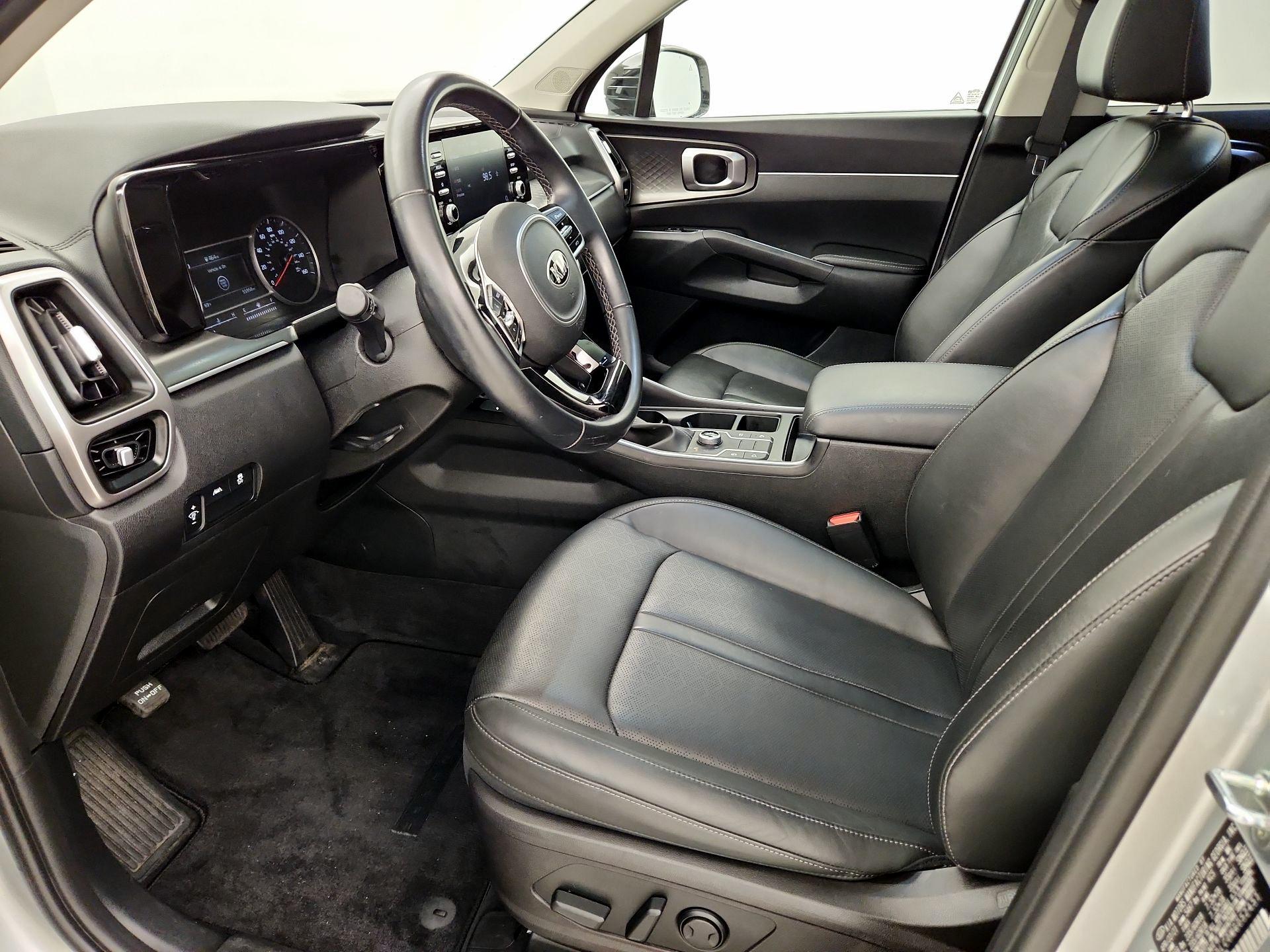 Thumbnail: 2021 Kia Sorento - 11