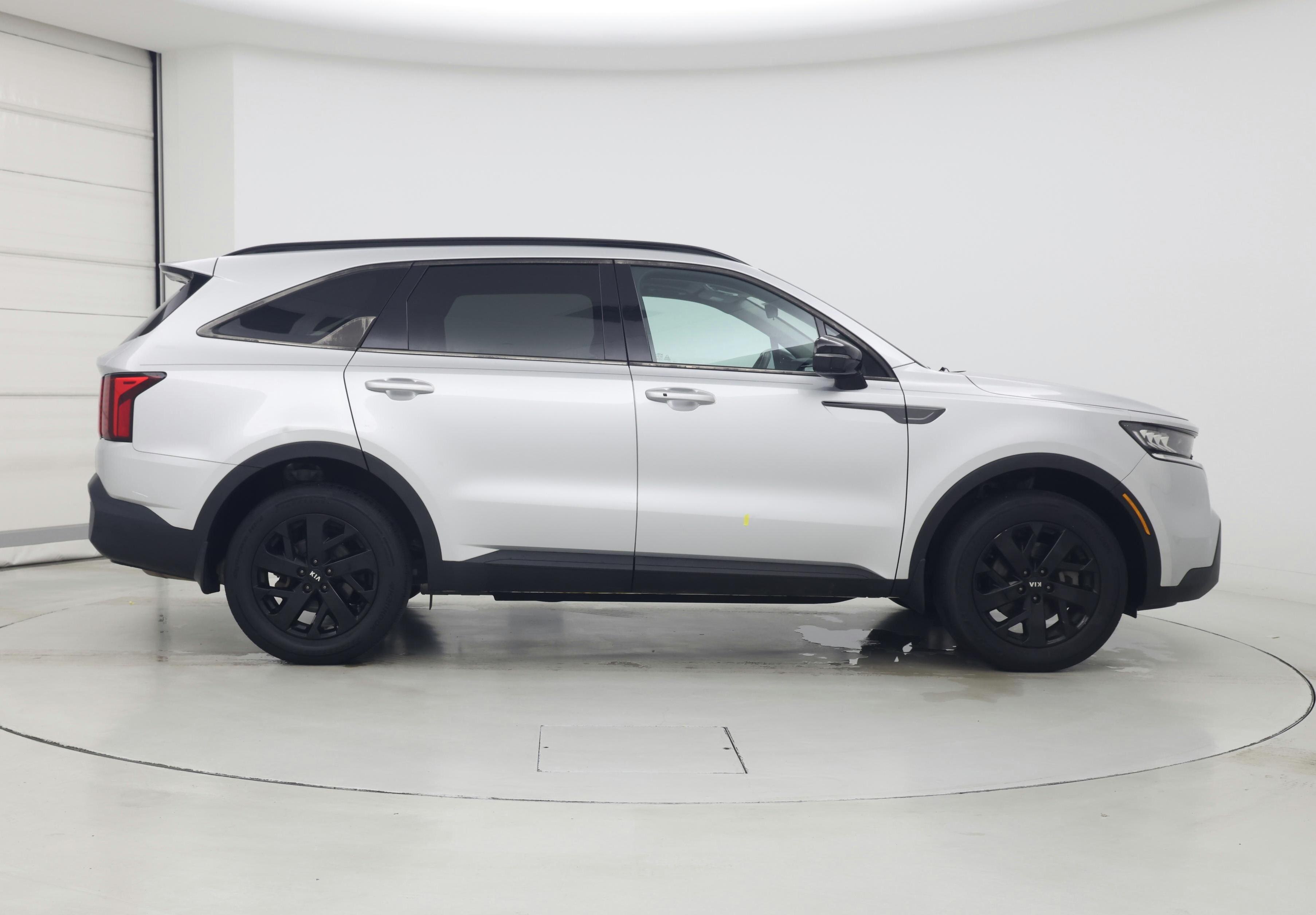 Thumbnail: 2021 Kia Sorento - 7