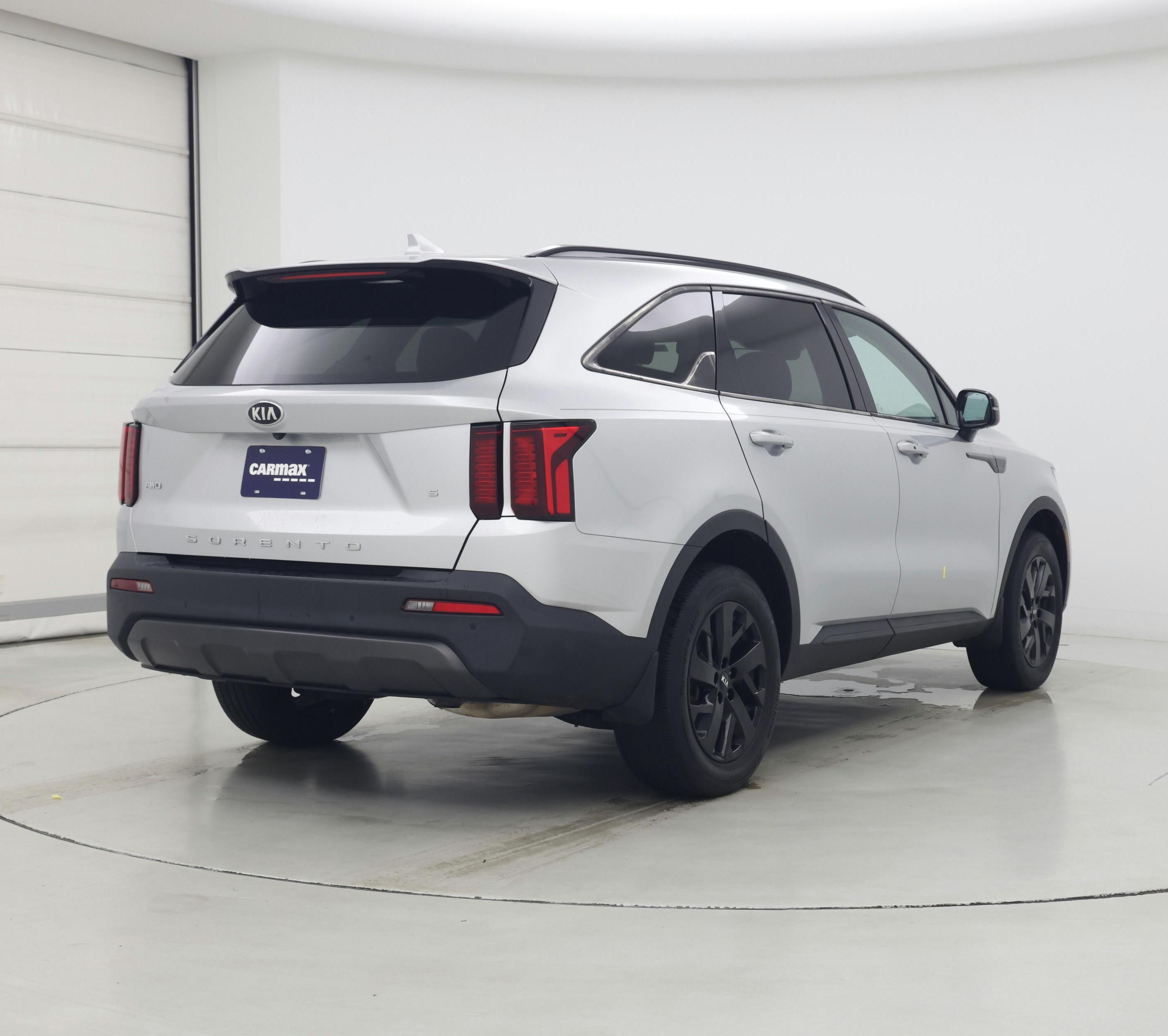 Thumbnail: 2021 Kia Sorento - 8