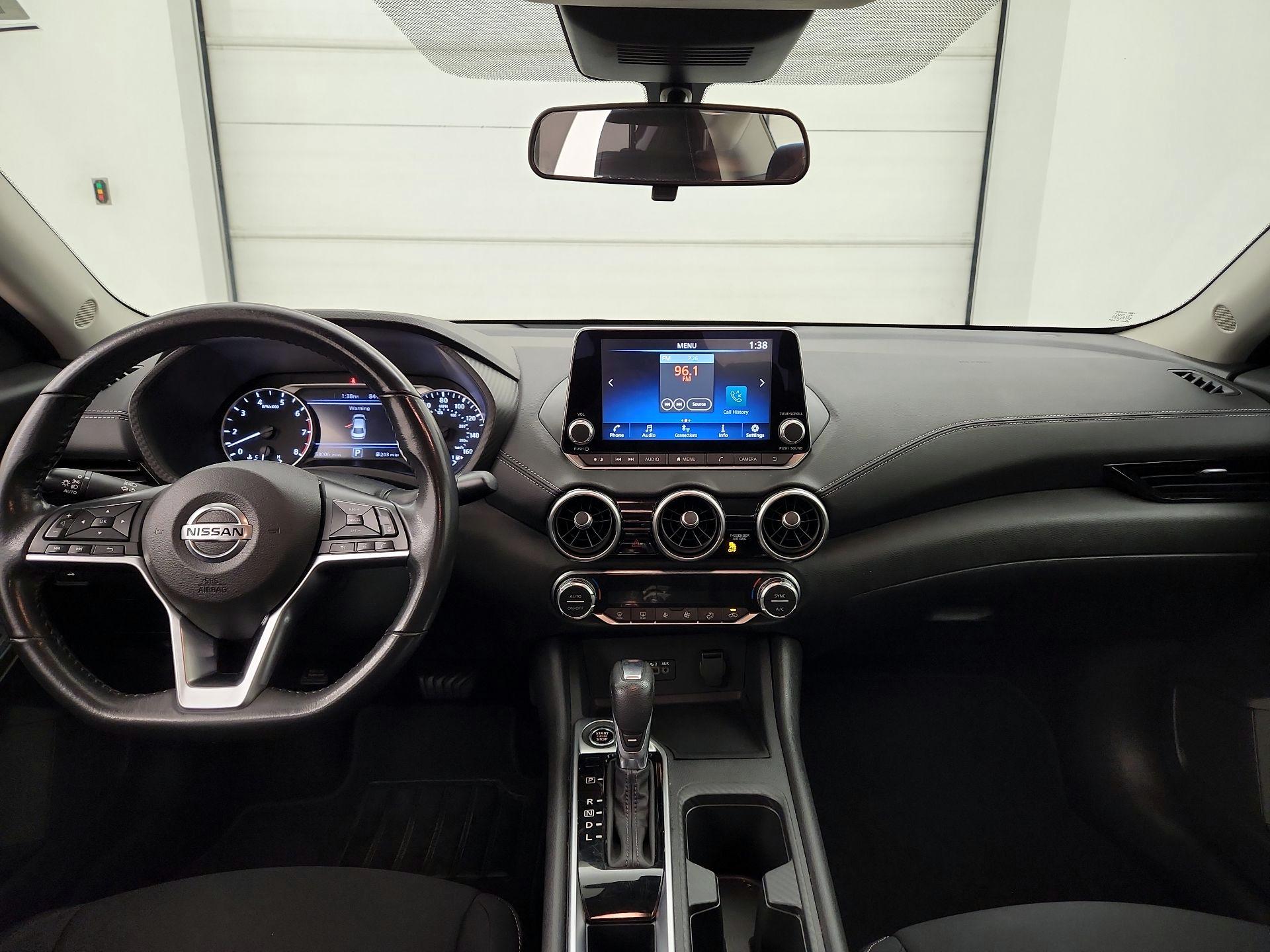 Thumbnail: 2021 Nissan Sentra - 9