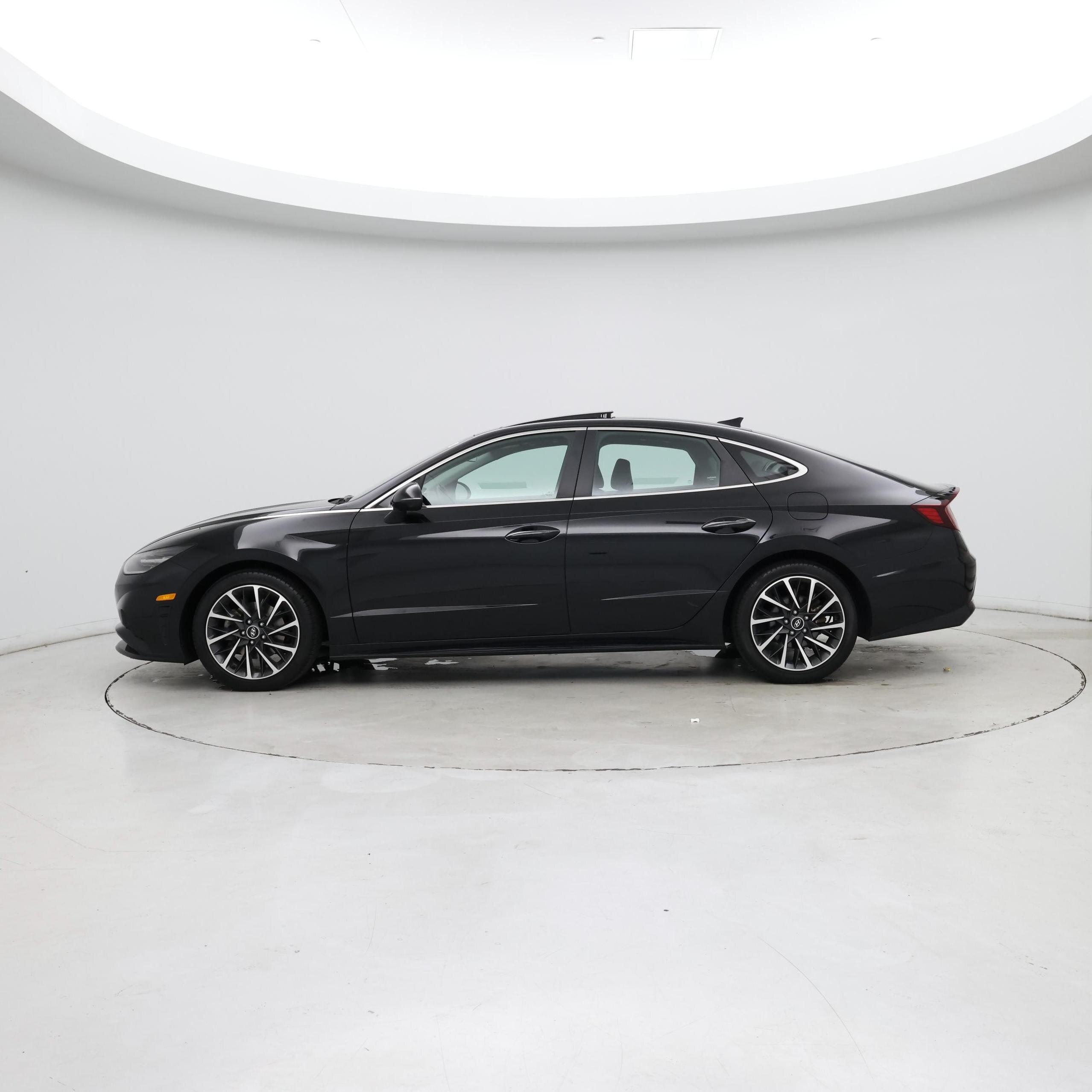 Thumbnail: 2022 Hyundai Sonata - 3