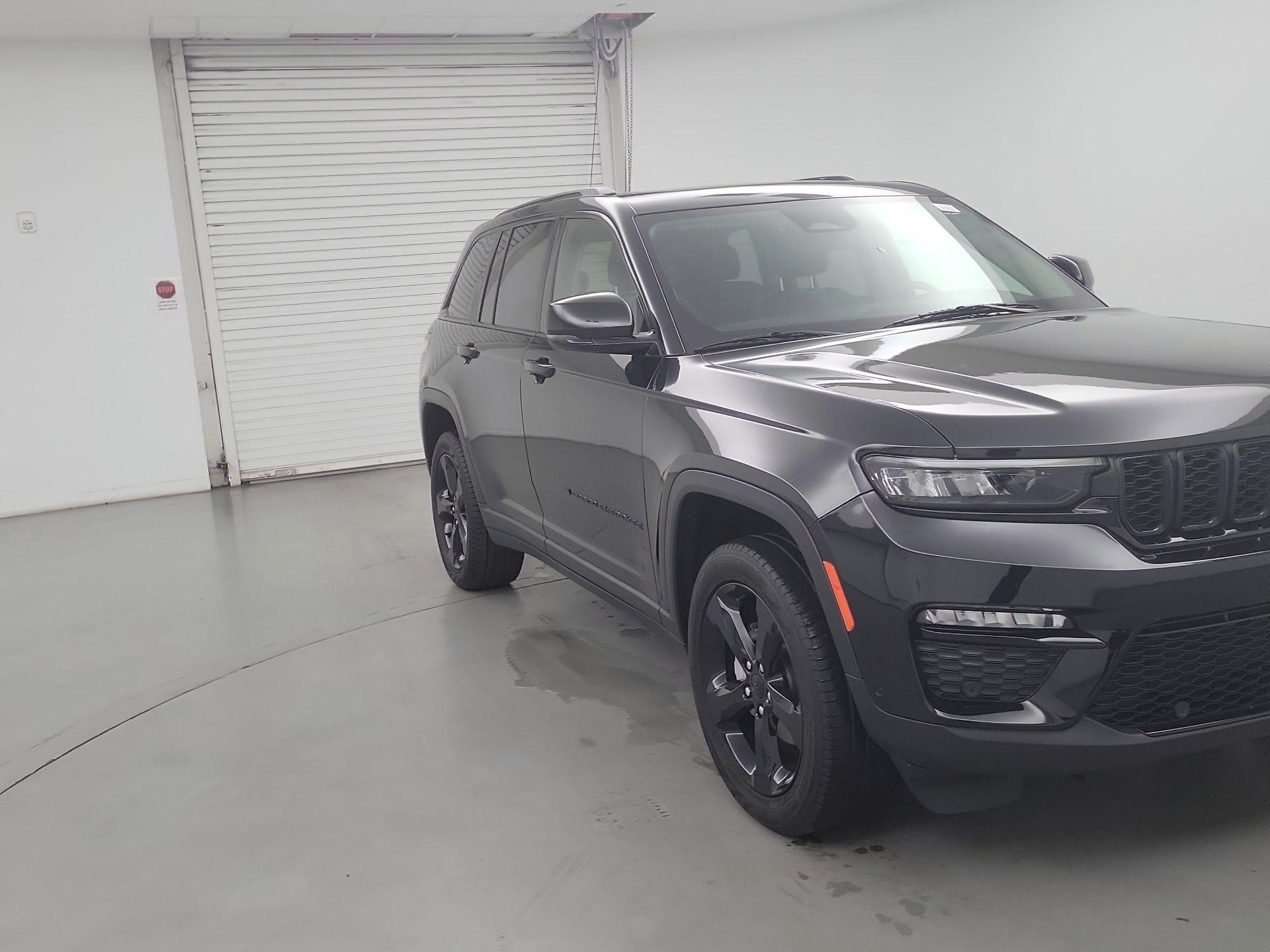 Thumbnail: 2023 Jeep Grand Cherokee - 1