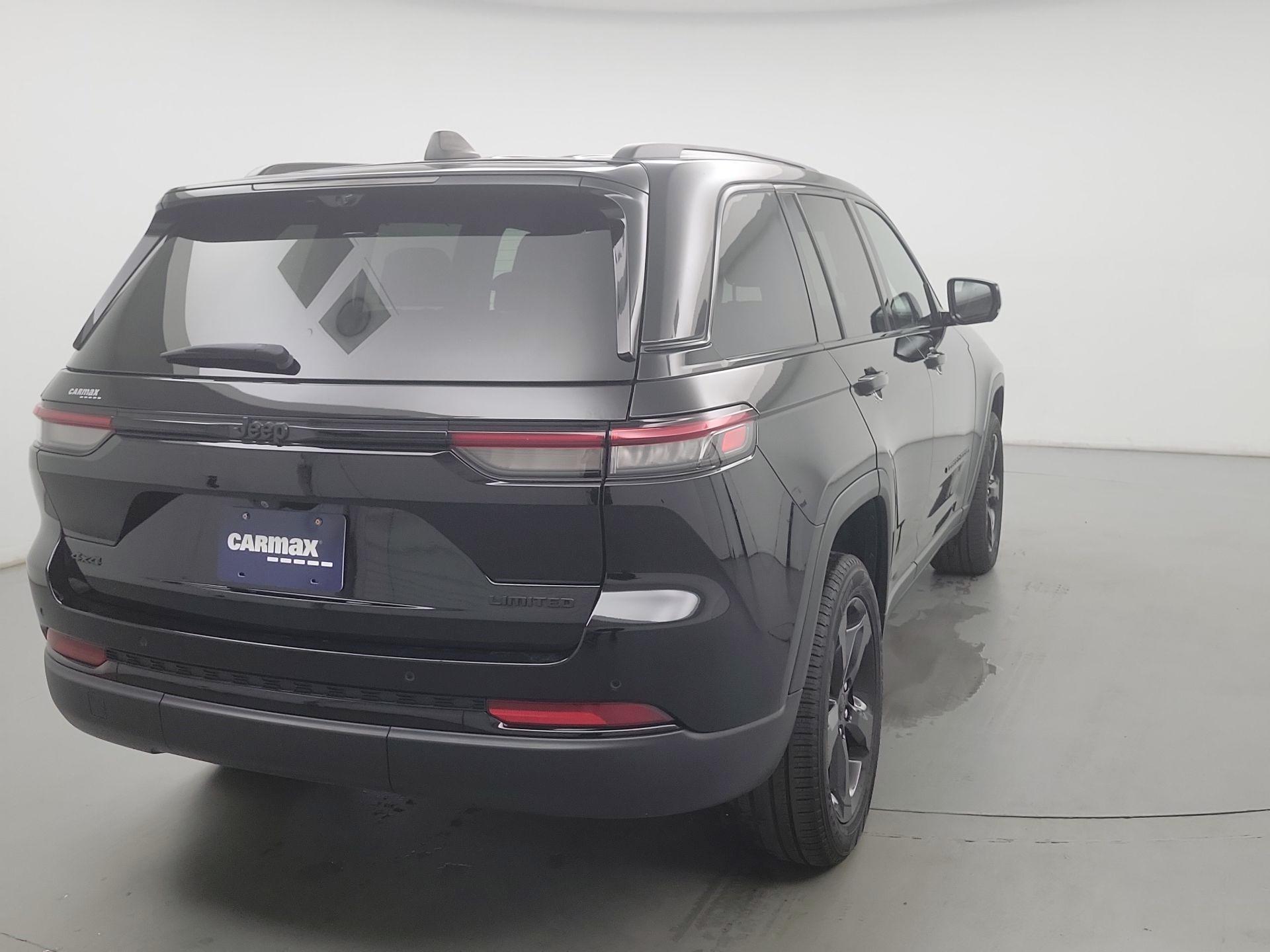 Thumbnail: 2023 Jeep Grand Cherokee - 5