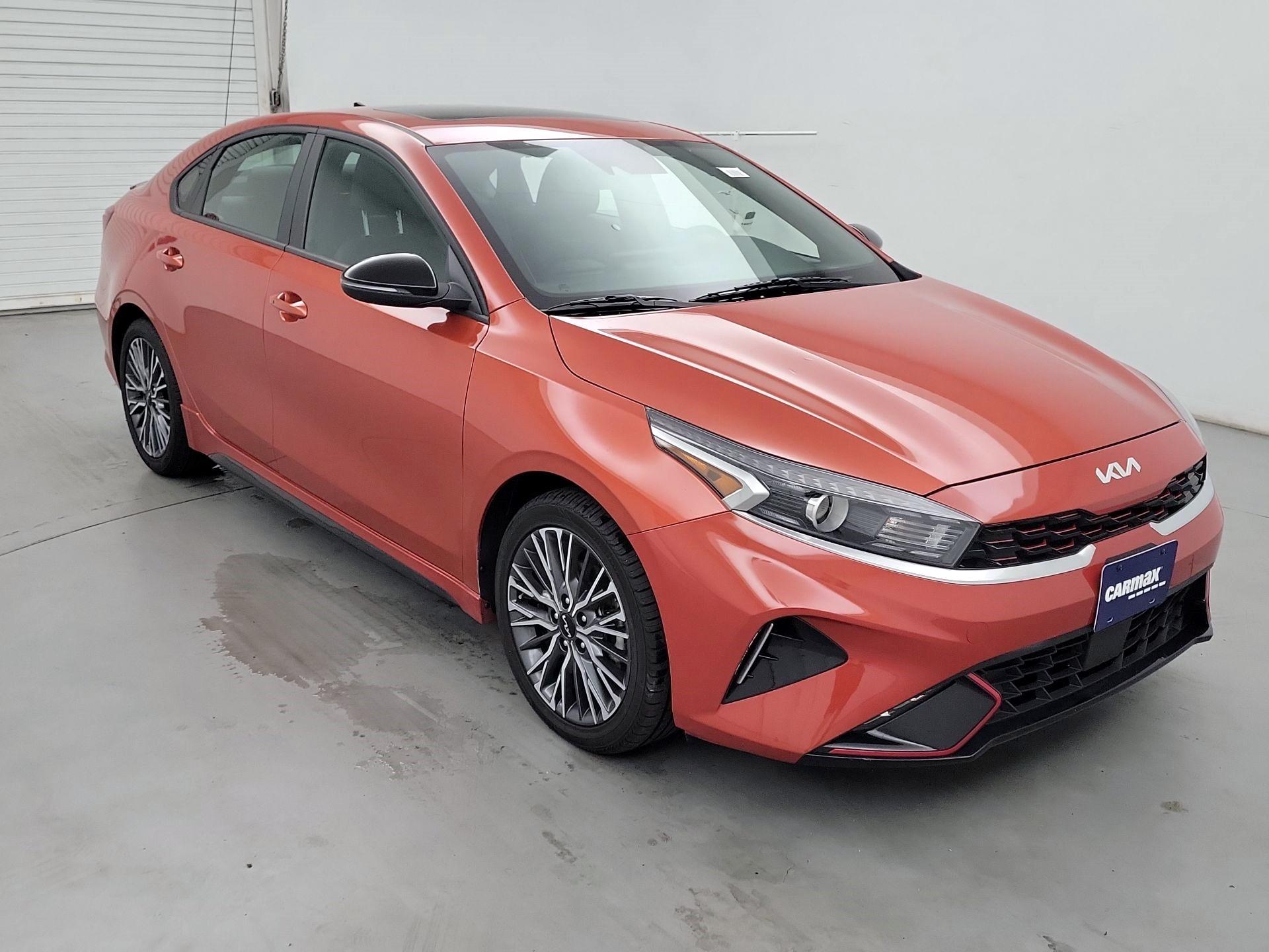 Thumbnail: 2022 Kia Forte - 1