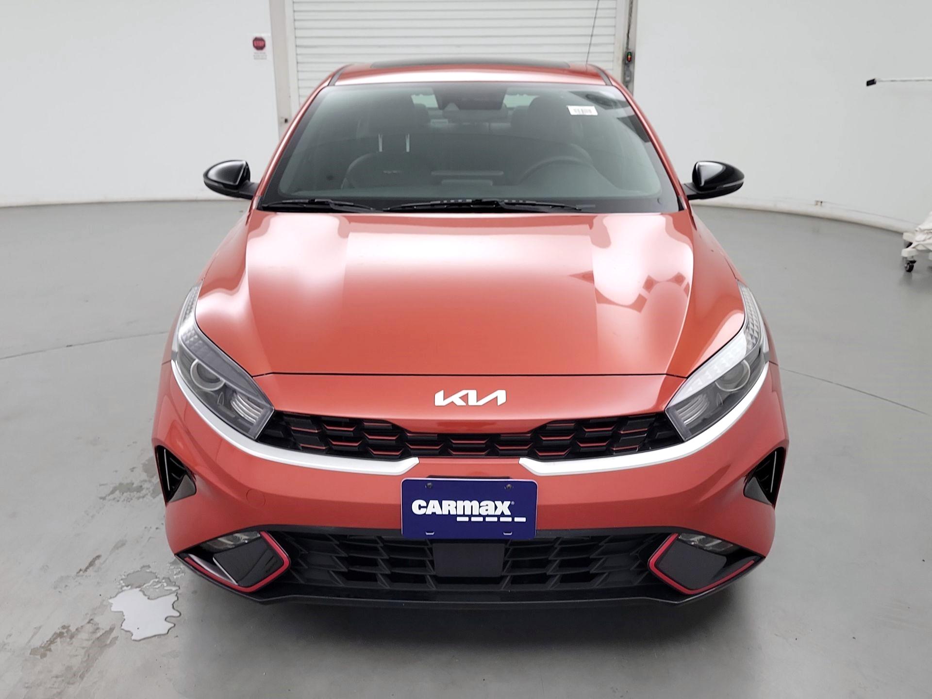 Thumbnail: 2022 Kia Forte - 2