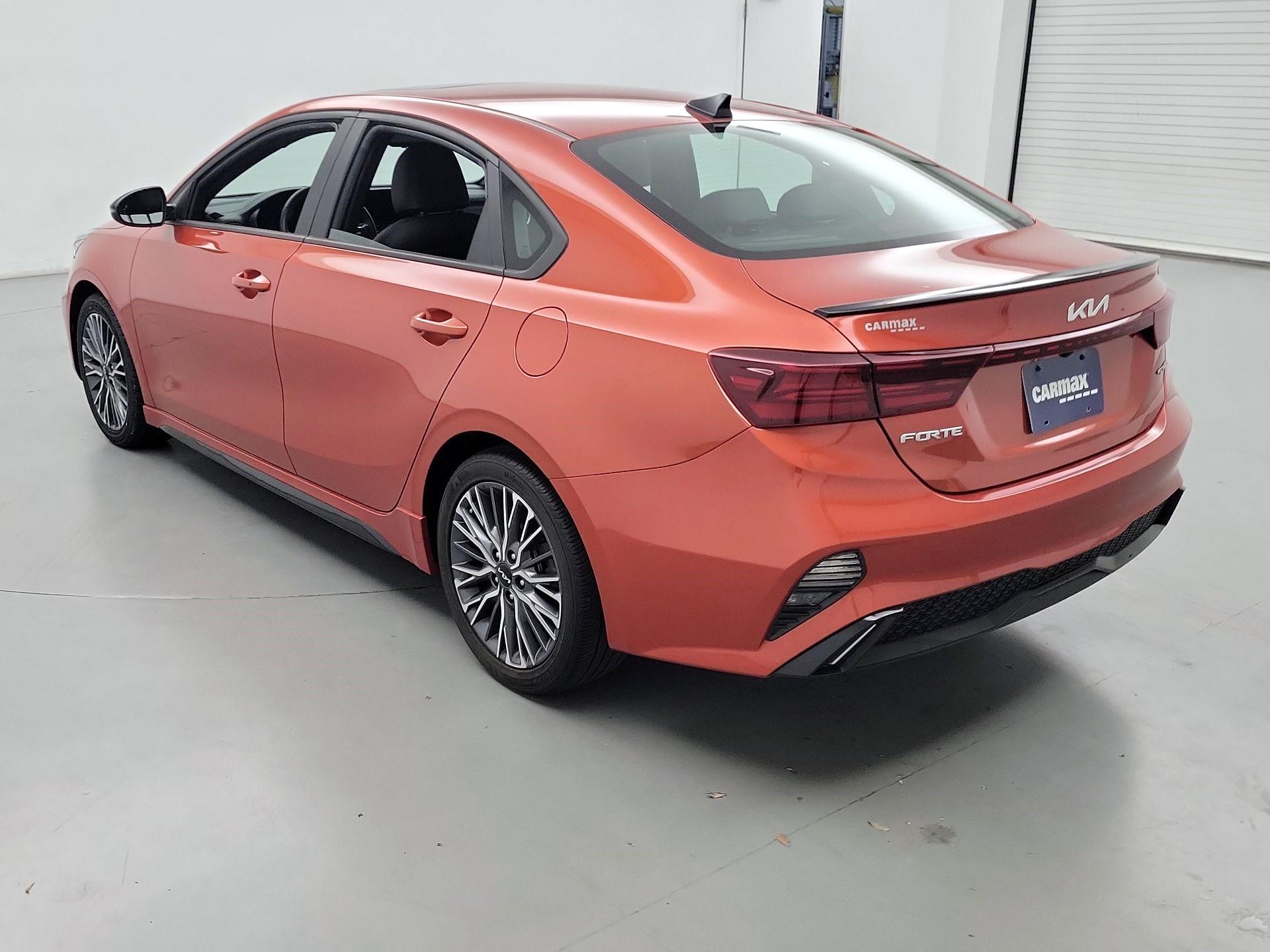 Thumbnail: 2022 Kia Forte - 7