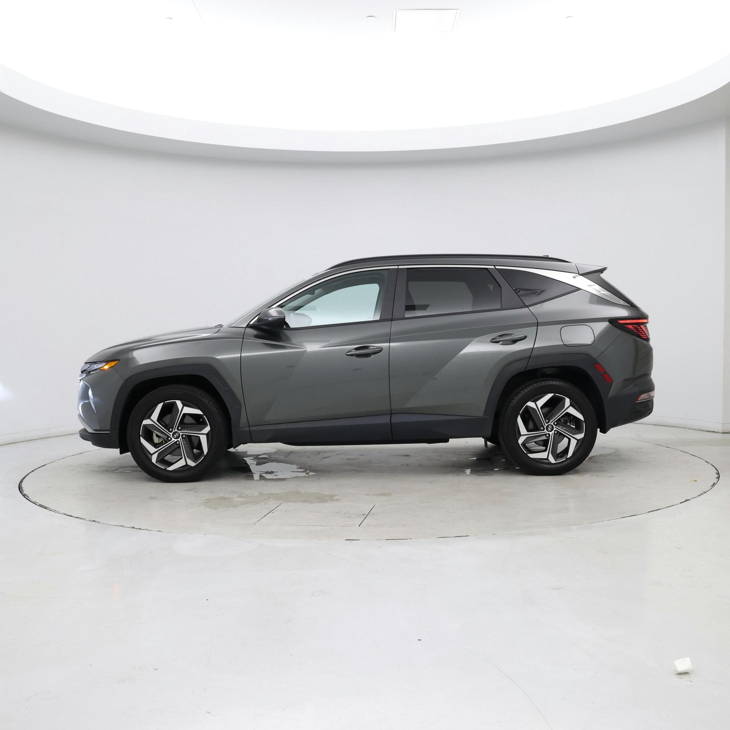 Thumbnail: 2022 Hyundai Tucson - 3