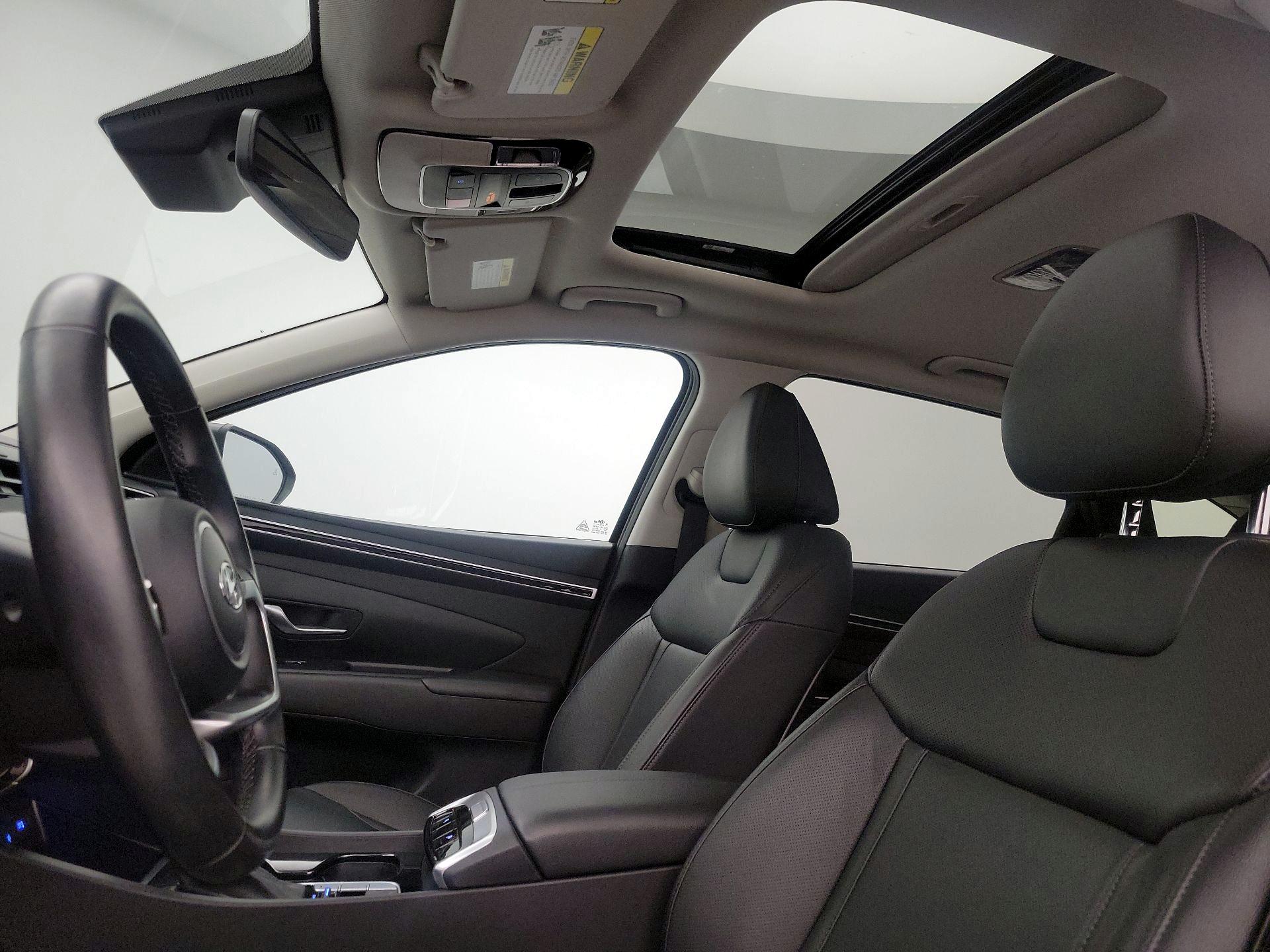 Thumbnail: 2023 Hyundai Tucson - 19