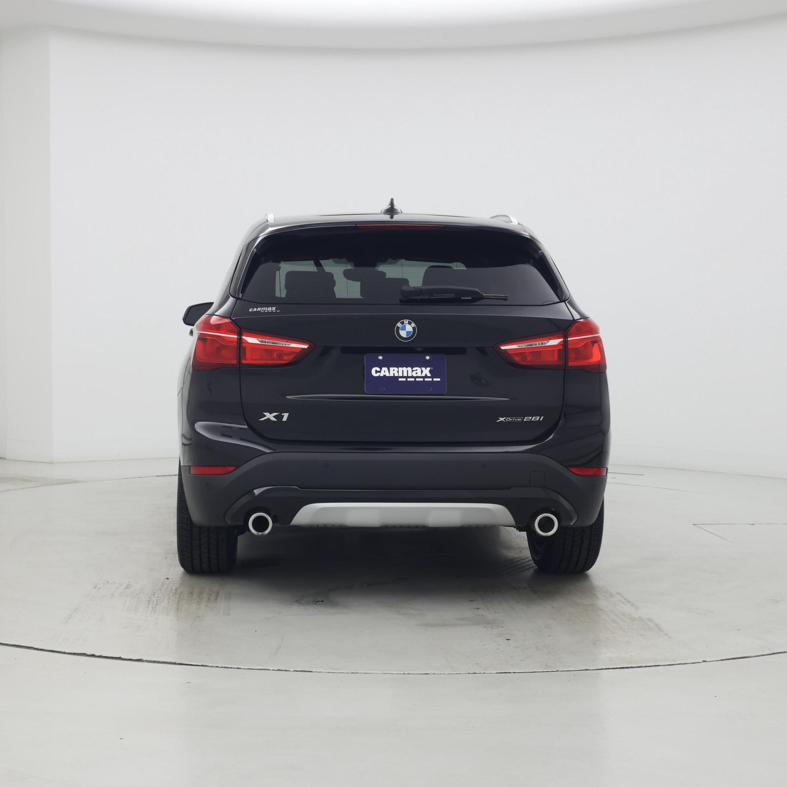 Thumbnail: 2022 BMW X1 - 6